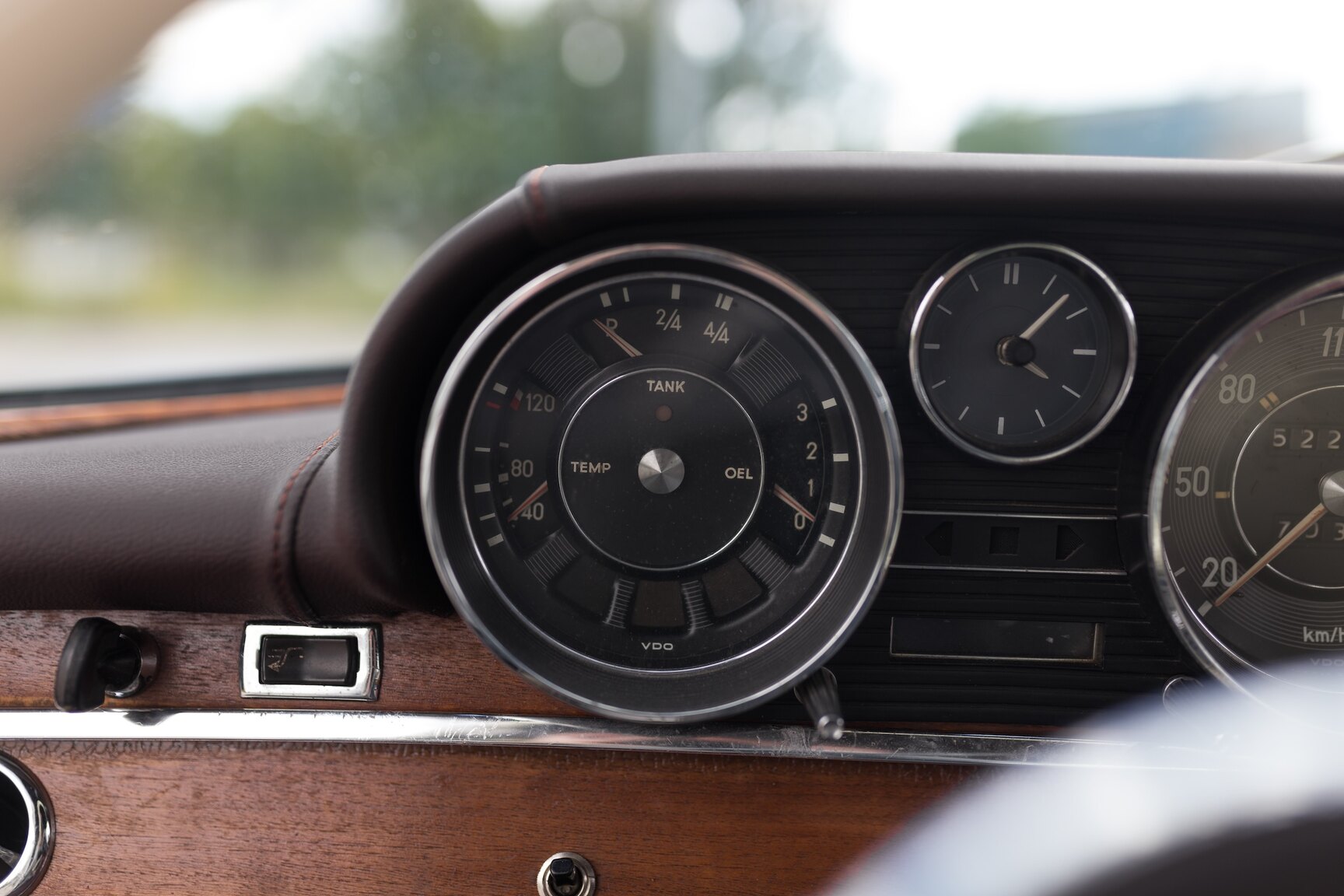 Interiörbild 1966  Mercedes-Benz 250 