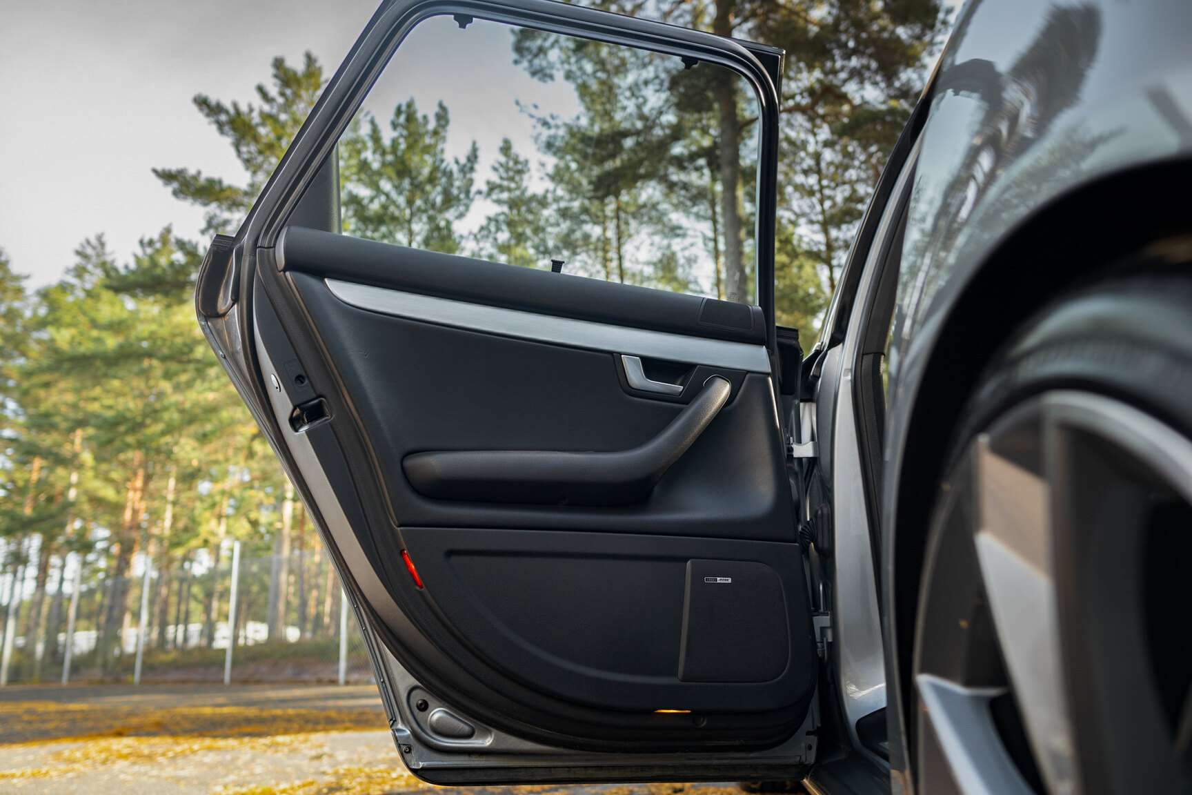 Innenraumfoto von 2005 Audi S4 Avant (39)