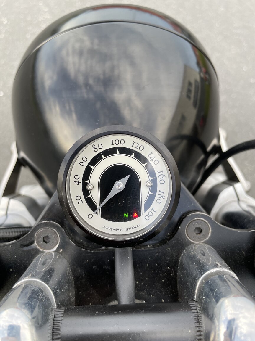 Exteriörbild på 1980 BMW R100 RS