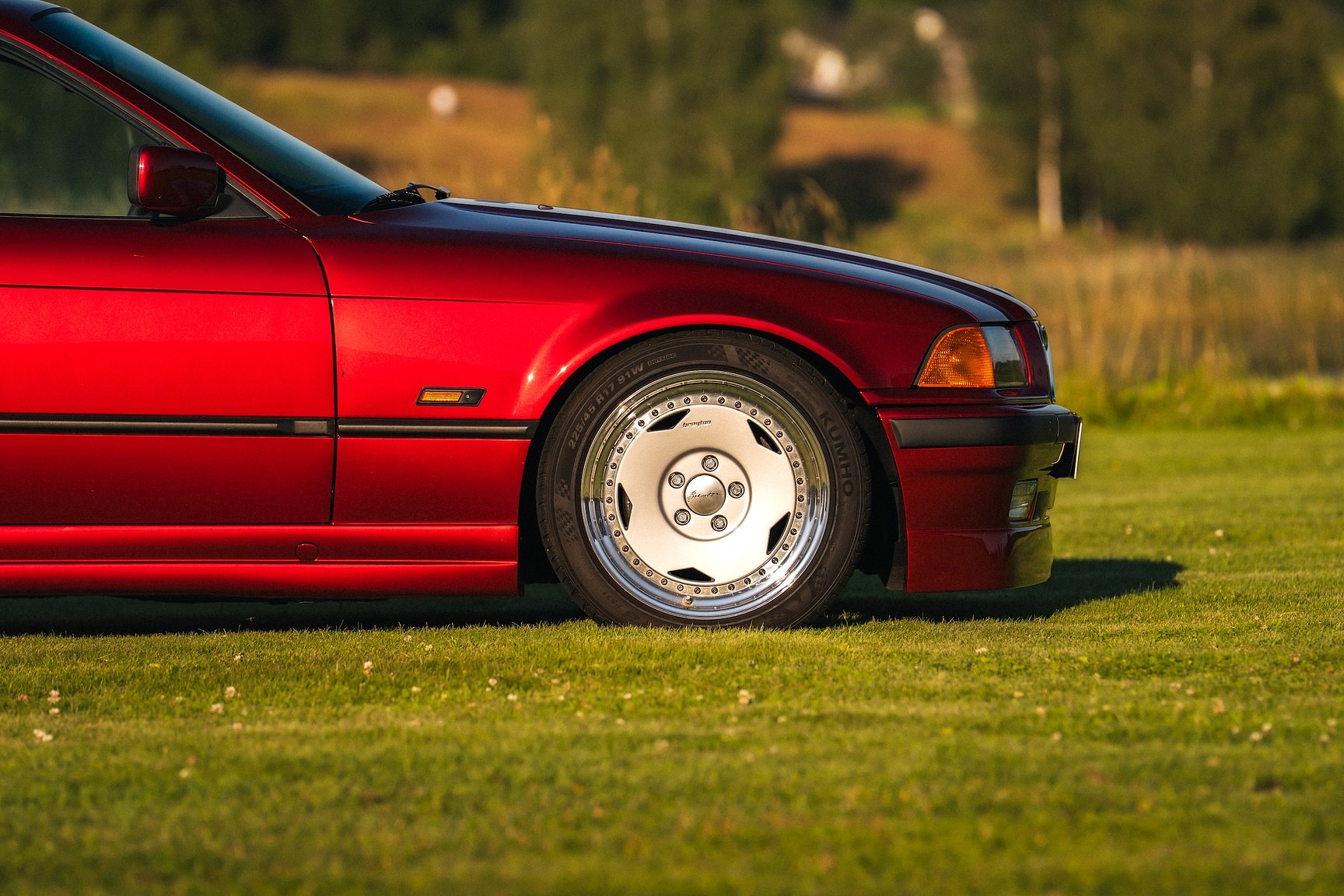 Exteriörbild på 1992 BMW 325i Coupé "No Reserve Auction"
