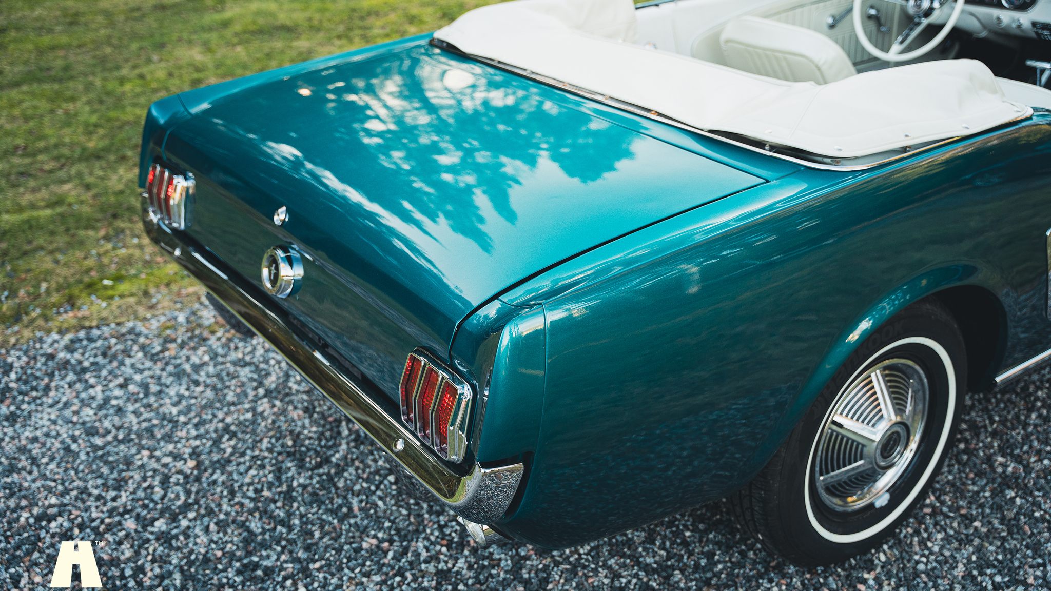 Exterior image of 1965 Ford Mustang Cabriolet (18)