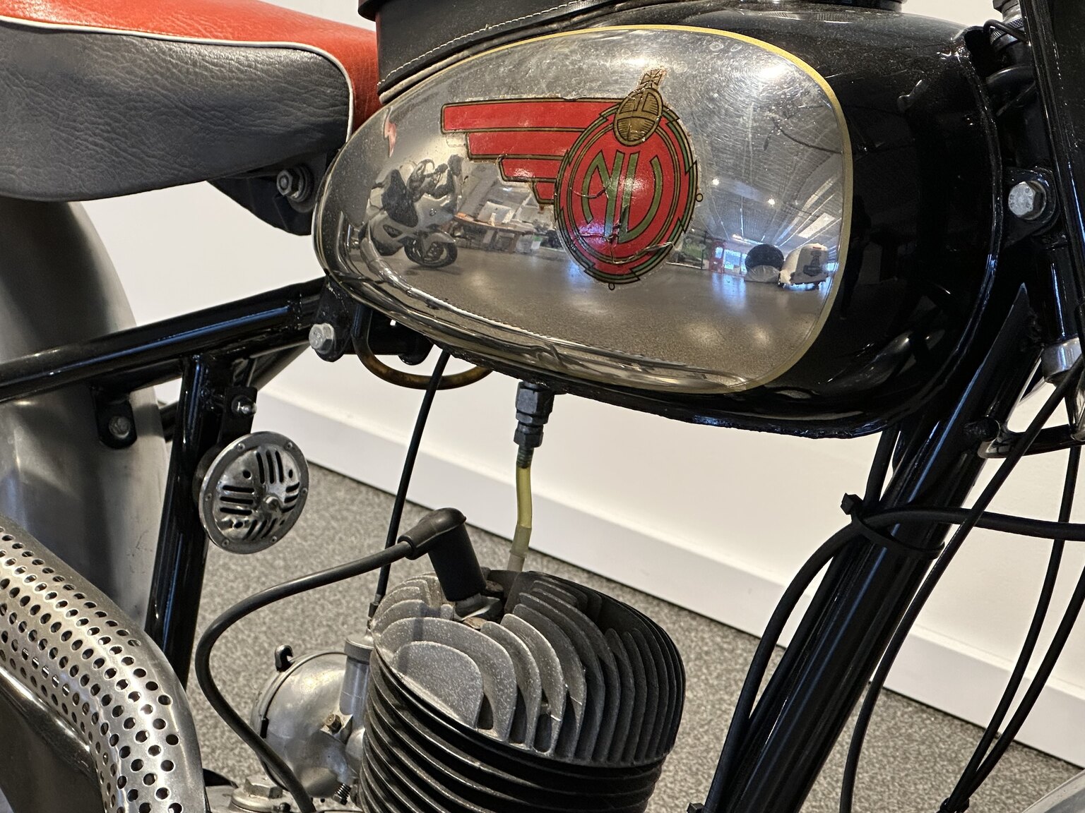 Exterior image of 1954 NV 23 Supersport
