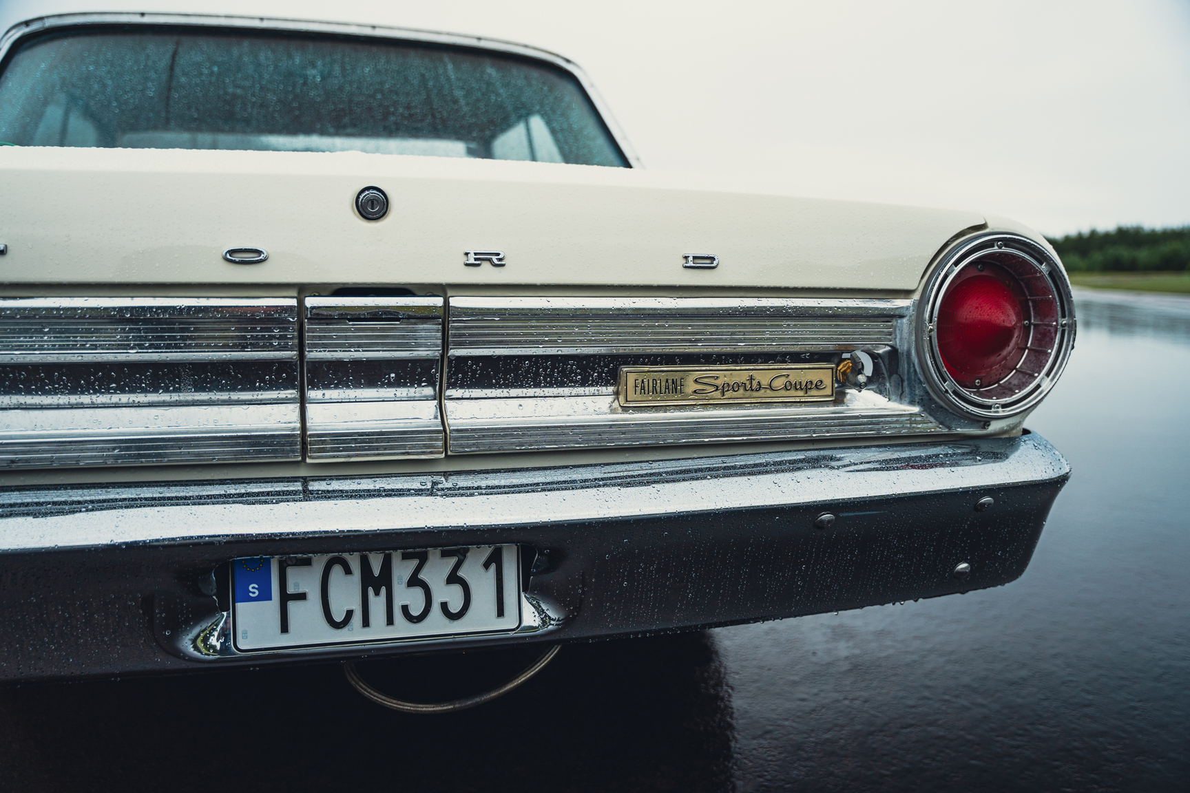 Aussenfoto 1964 Ford Fairlane 500 Sport Coupé (30)
