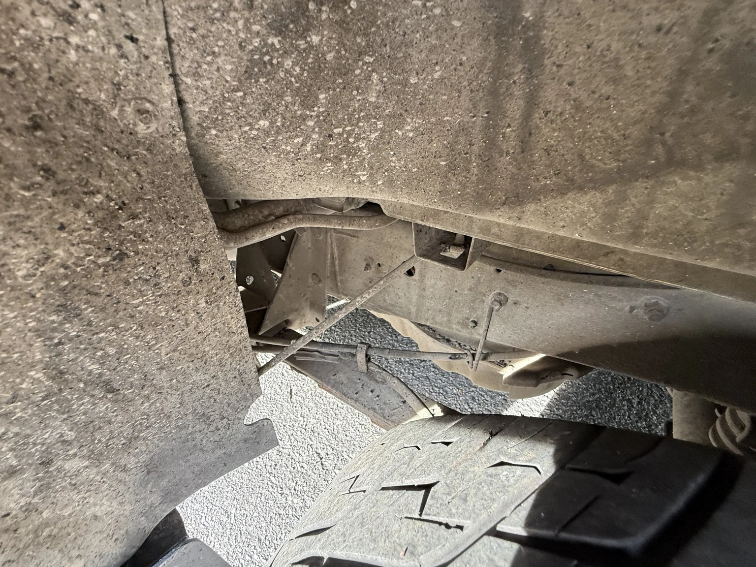Image of 2002 Ford F-150 SVT Lightning mechanics (22)