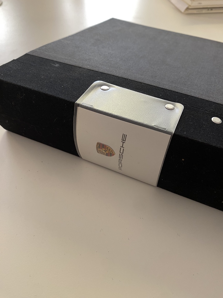 Documentation for 2009 Porsche 997.2 C2S Manuell (20)