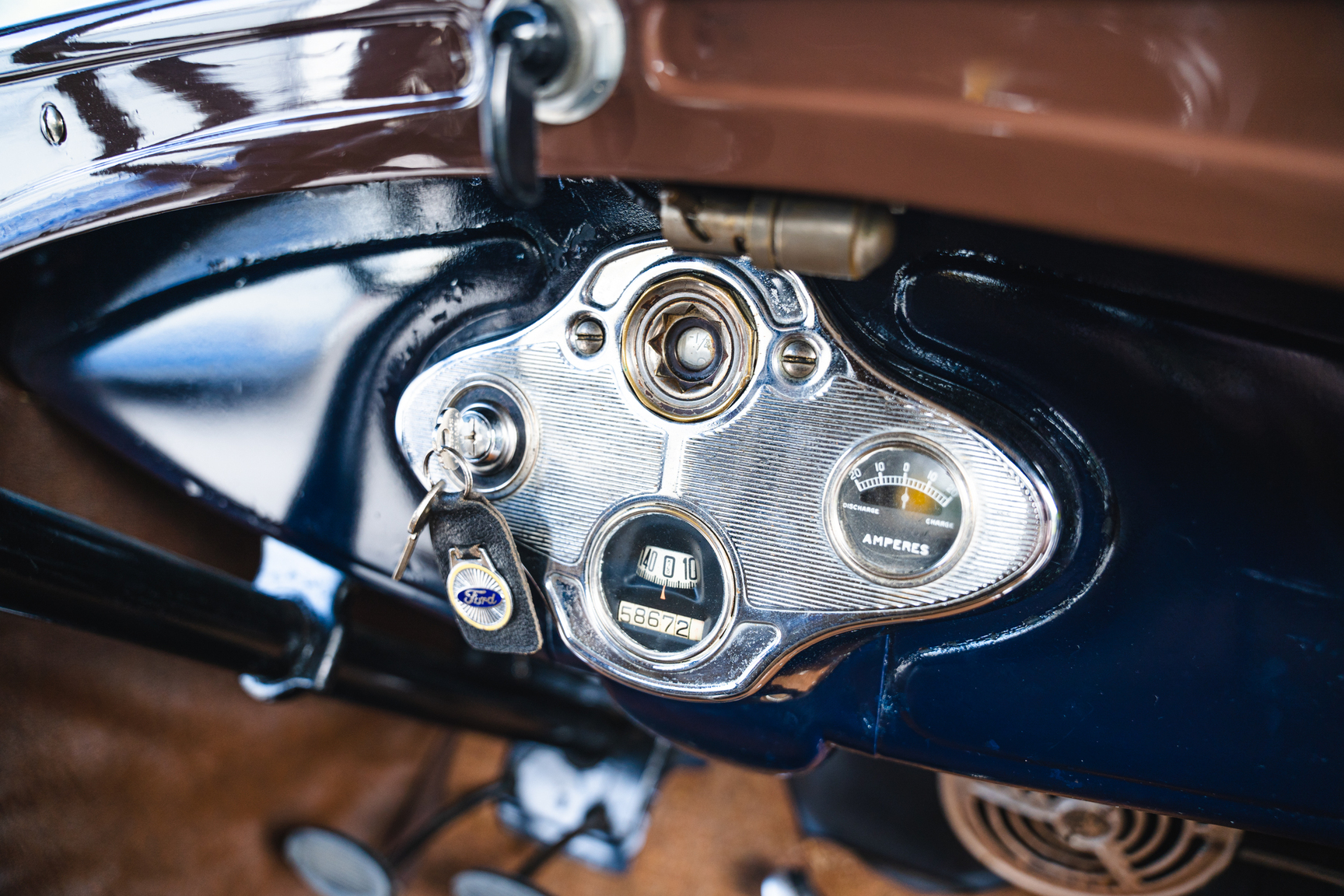 Interior image of 1931 Ford A Luxe Sedan (39)