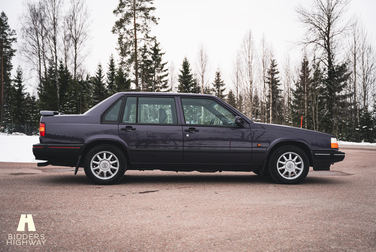 Exteriörbild på 1995 Volvo 940 SE