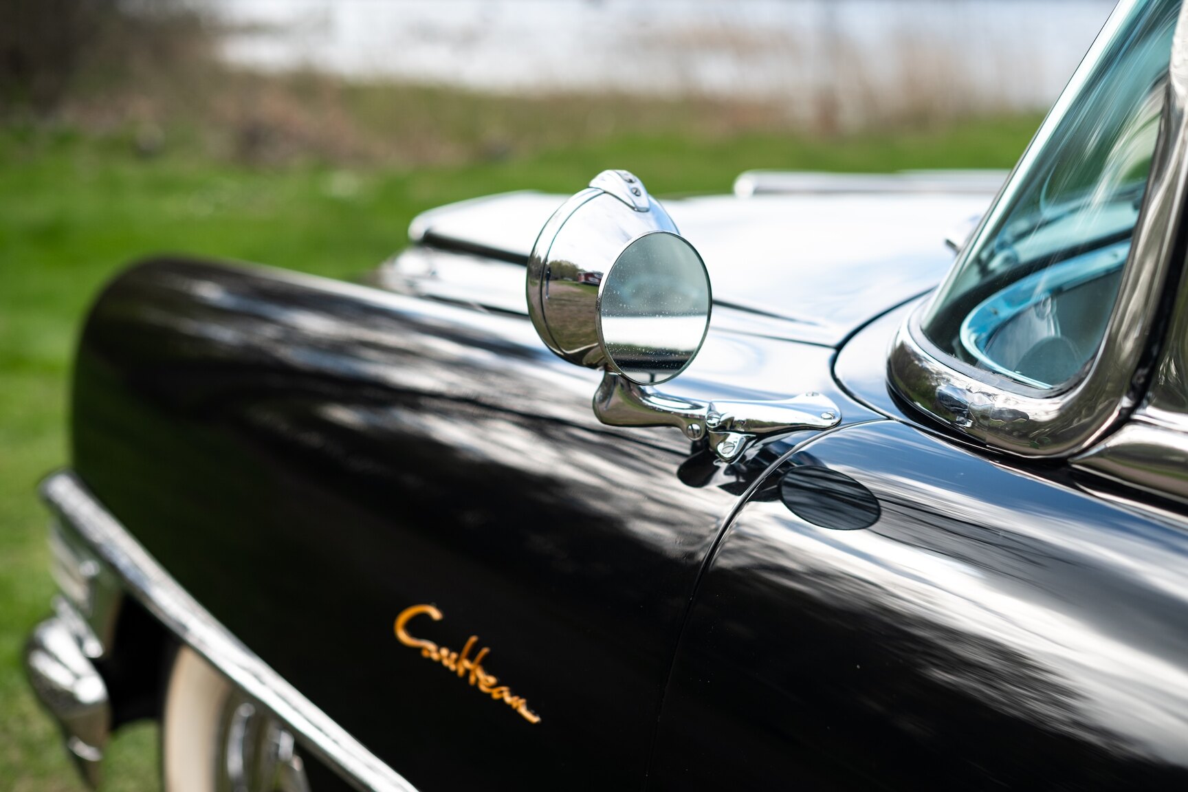 Exterior image of 1955 Packard Caribbean Cabriolet  (16)