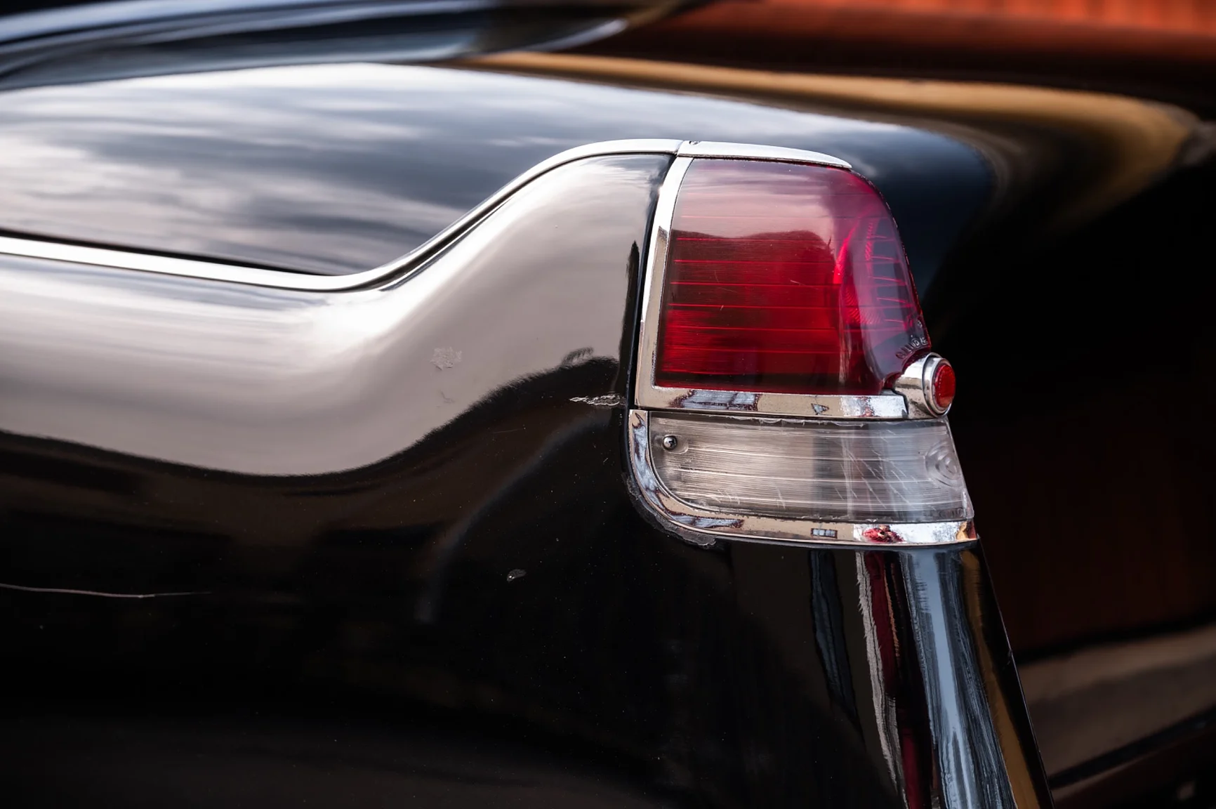 Exteriörbild på 1956 Cadillac Fleetwood 75 - NO RESERVE (54)