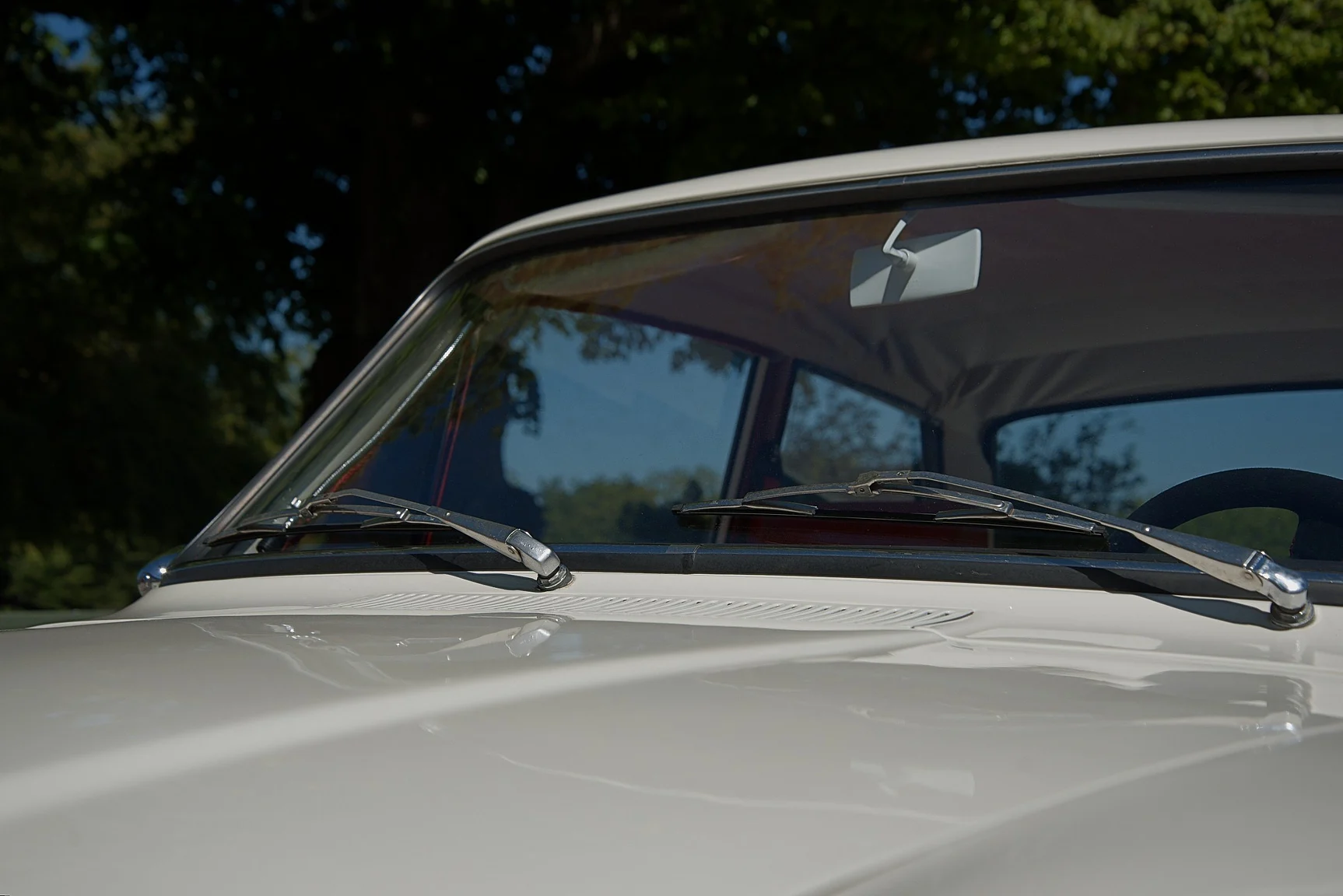 Exterior image of 1966 Ford  Cortina GT (17)