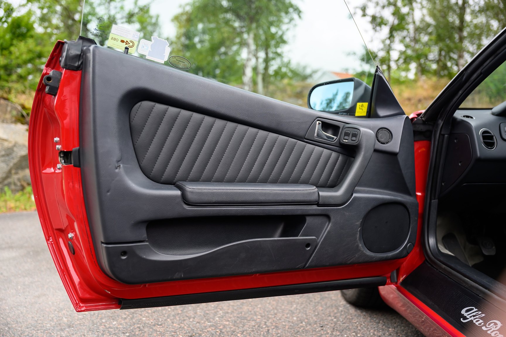 Interior image of 2001 Alfa Romeo Spider 3.0 V6
