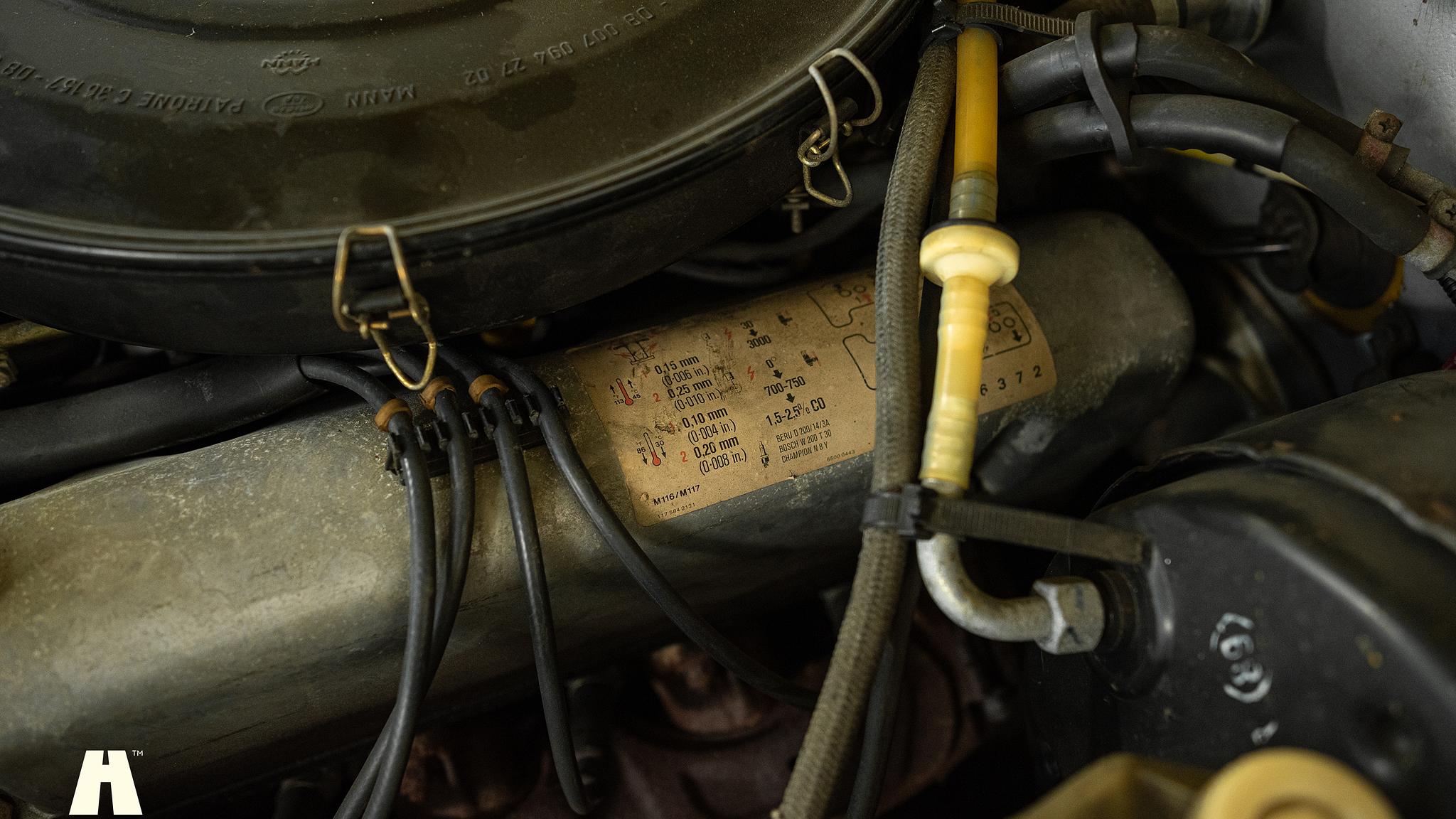 Image of 1975 Mercedes SL 350 mechanics