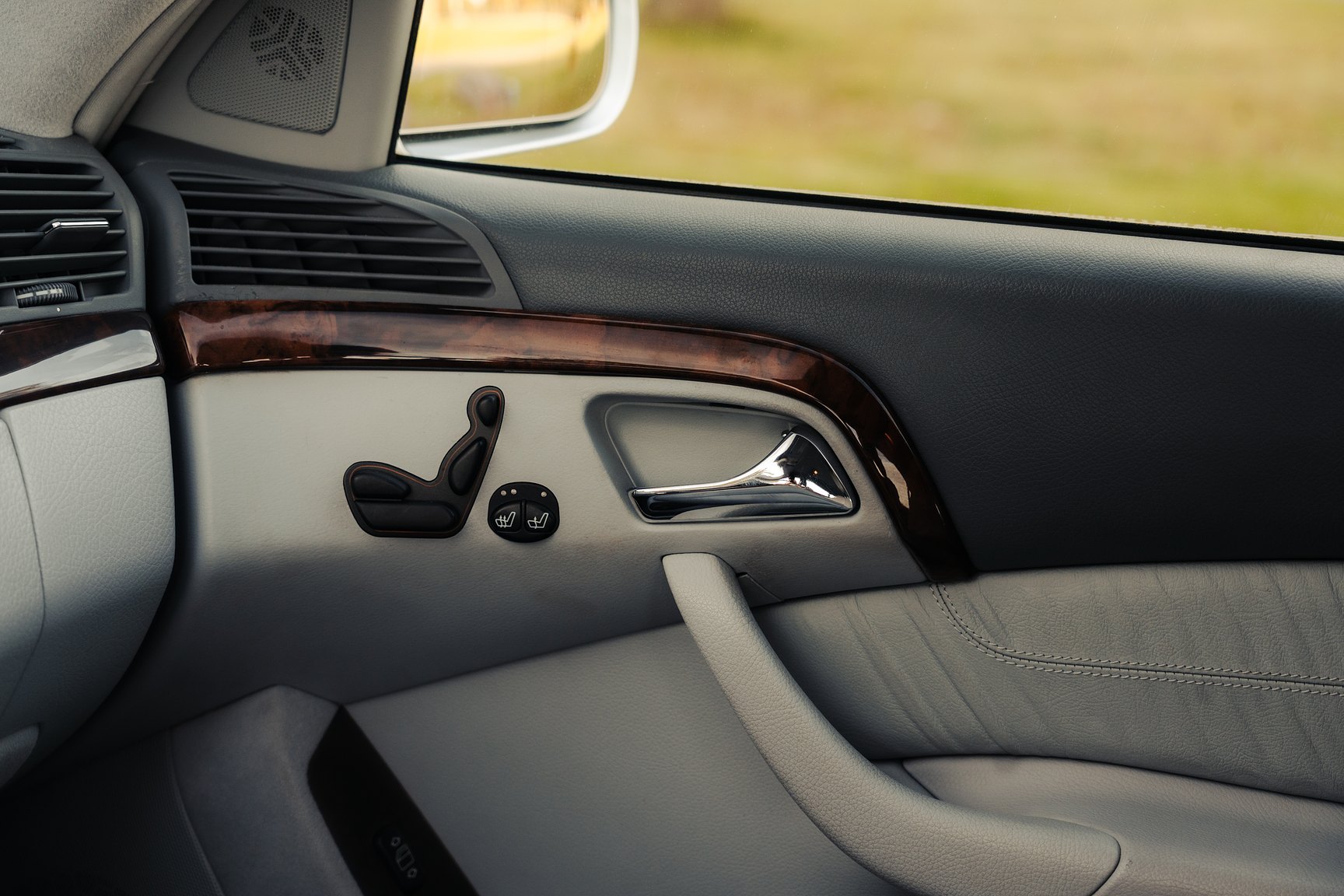 Interiörbild 1999 Mercedes-Benz S 320