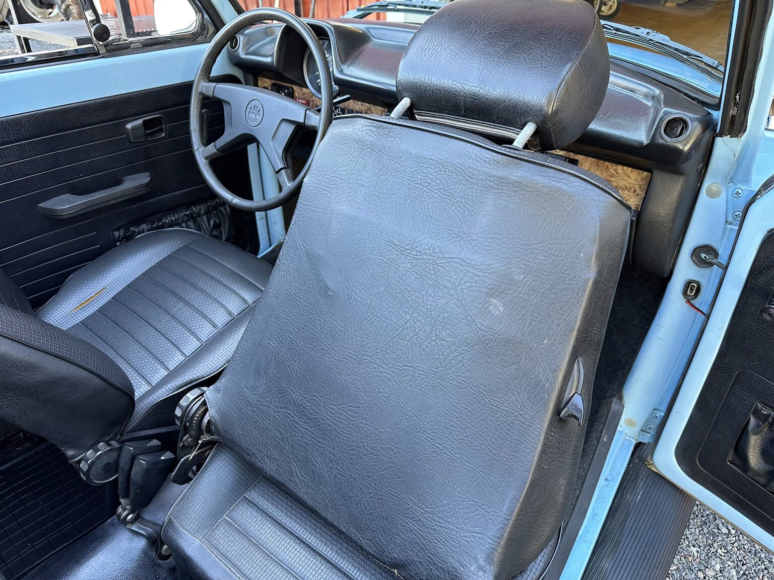 Interiörbild 1979 Volkswagen Beetle 1303 Käfer