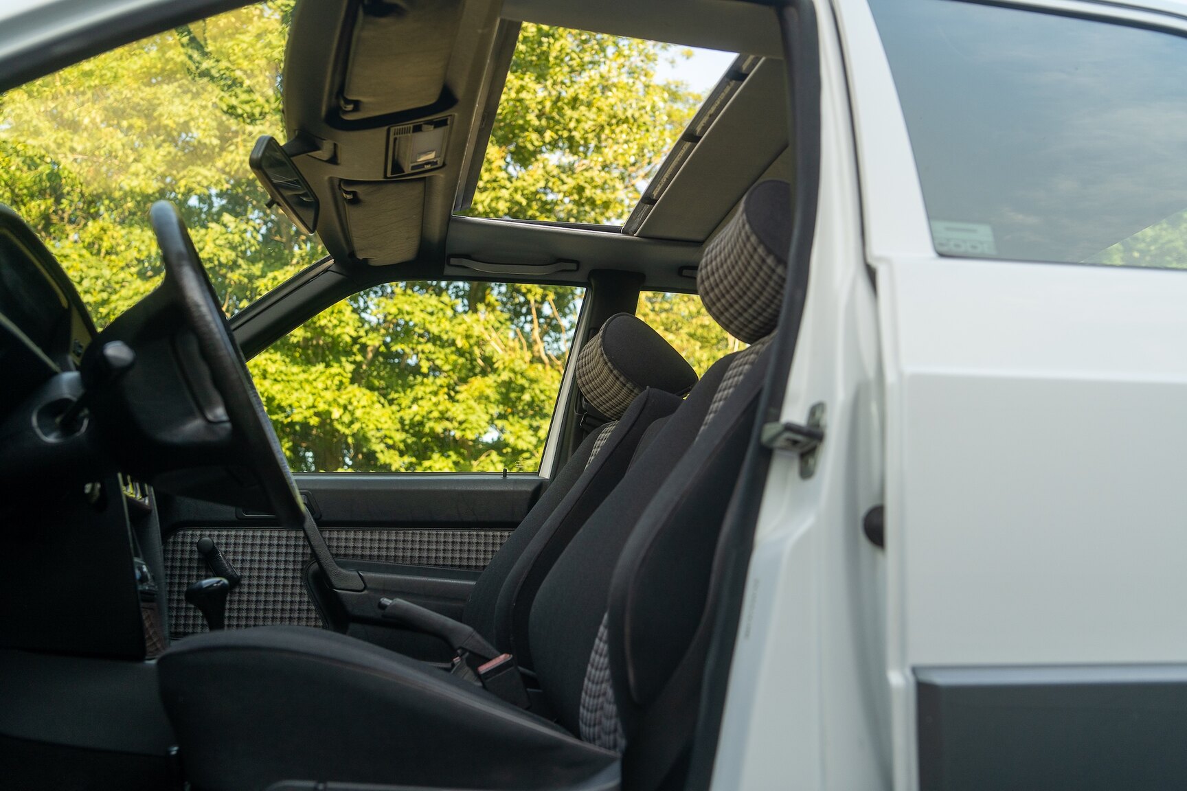 Interior image of 1992 Mercedes-Benz 190E "No Reserve Auction"