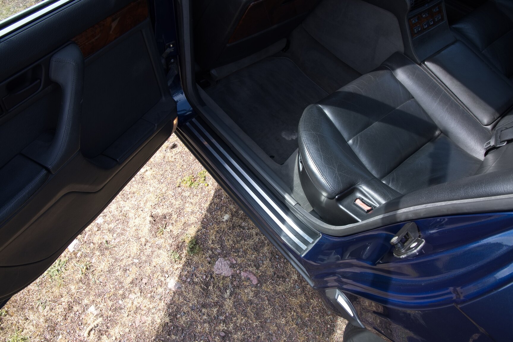 Innenraumfoto von 1990 BMW 750 IAL Highline