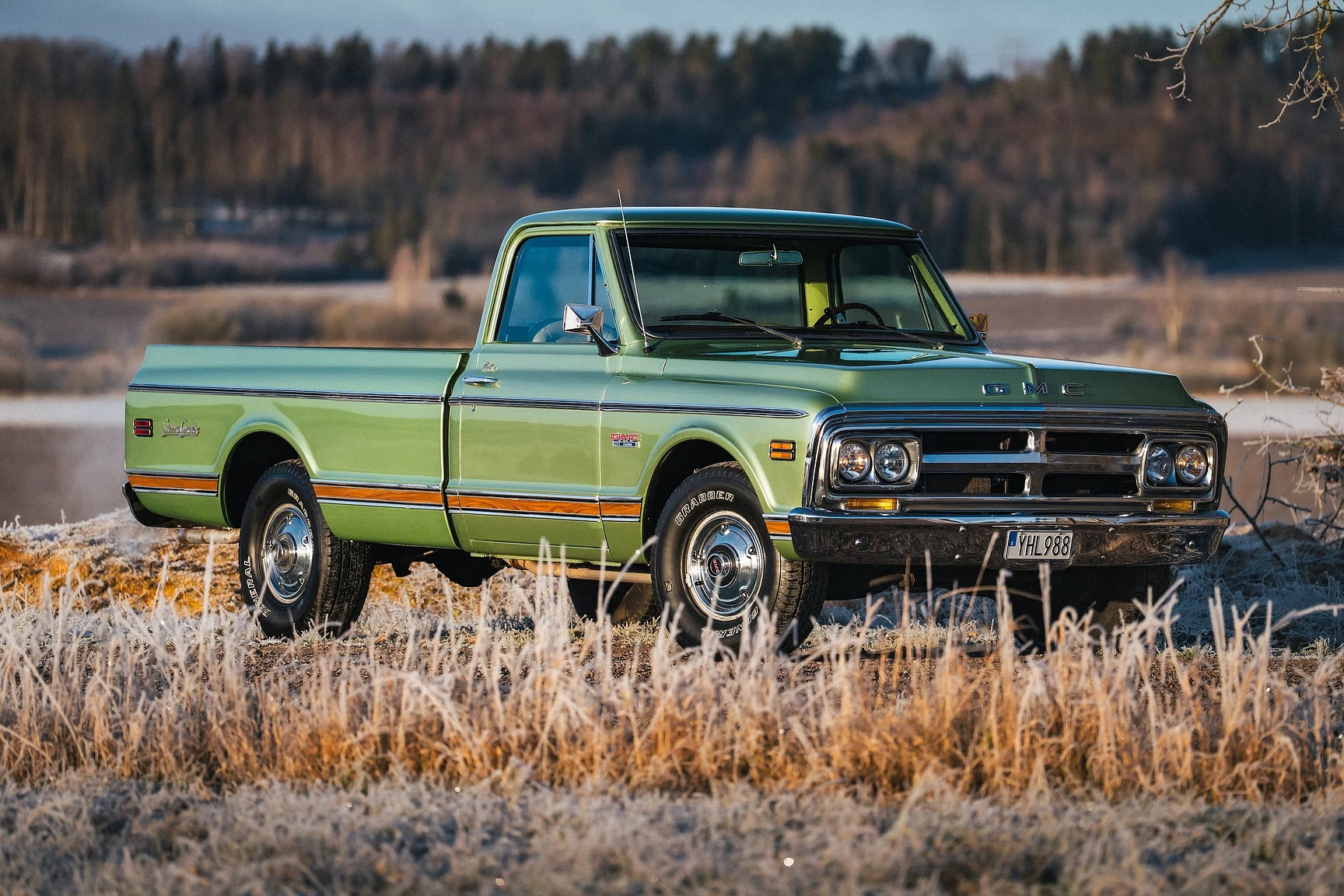 Aussenfoto 1970 GMC 1500 Custom Sierra Grande – NO RESERVE (93)