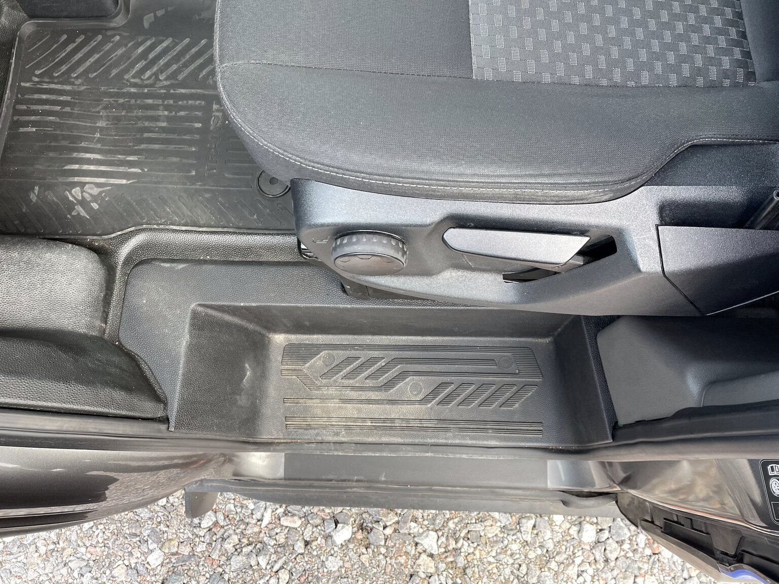 Innenraumfoto von 2022 Ford Transit fordonstransport (21)