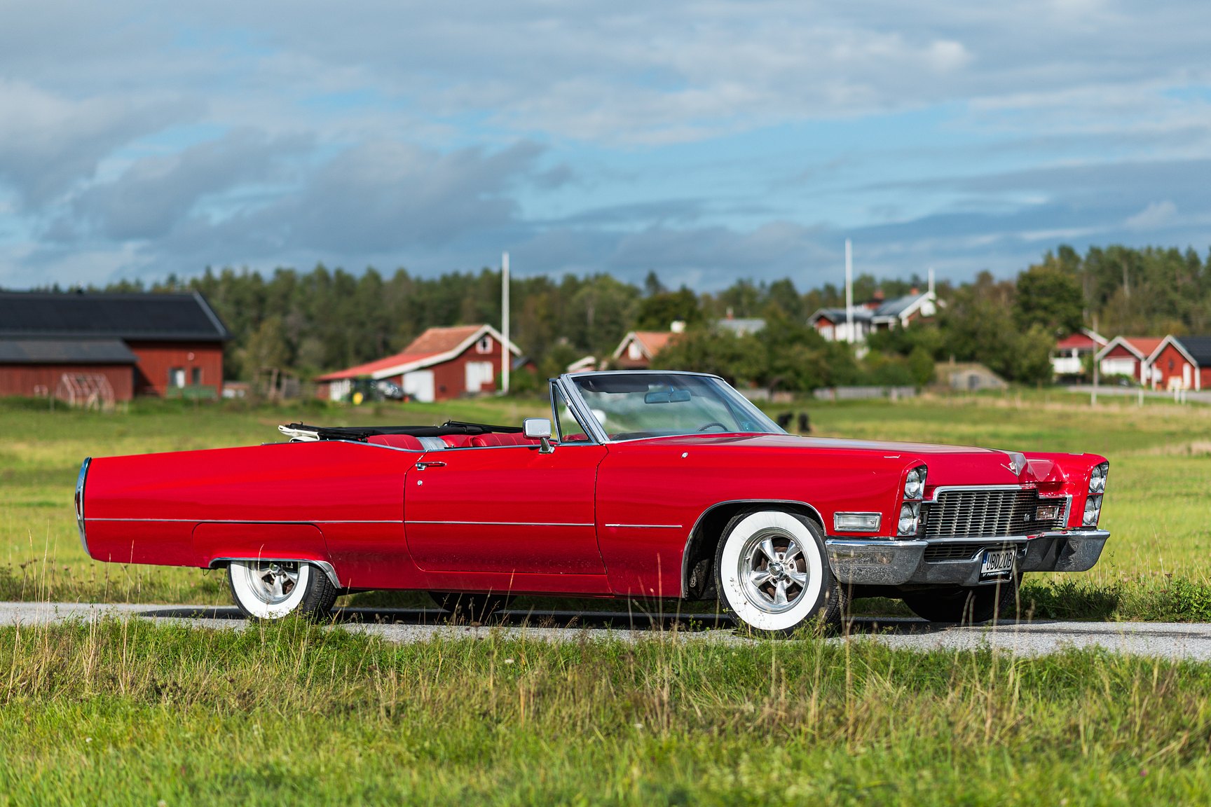 Exterior image of 1968 Cadillac DeVille Convertible