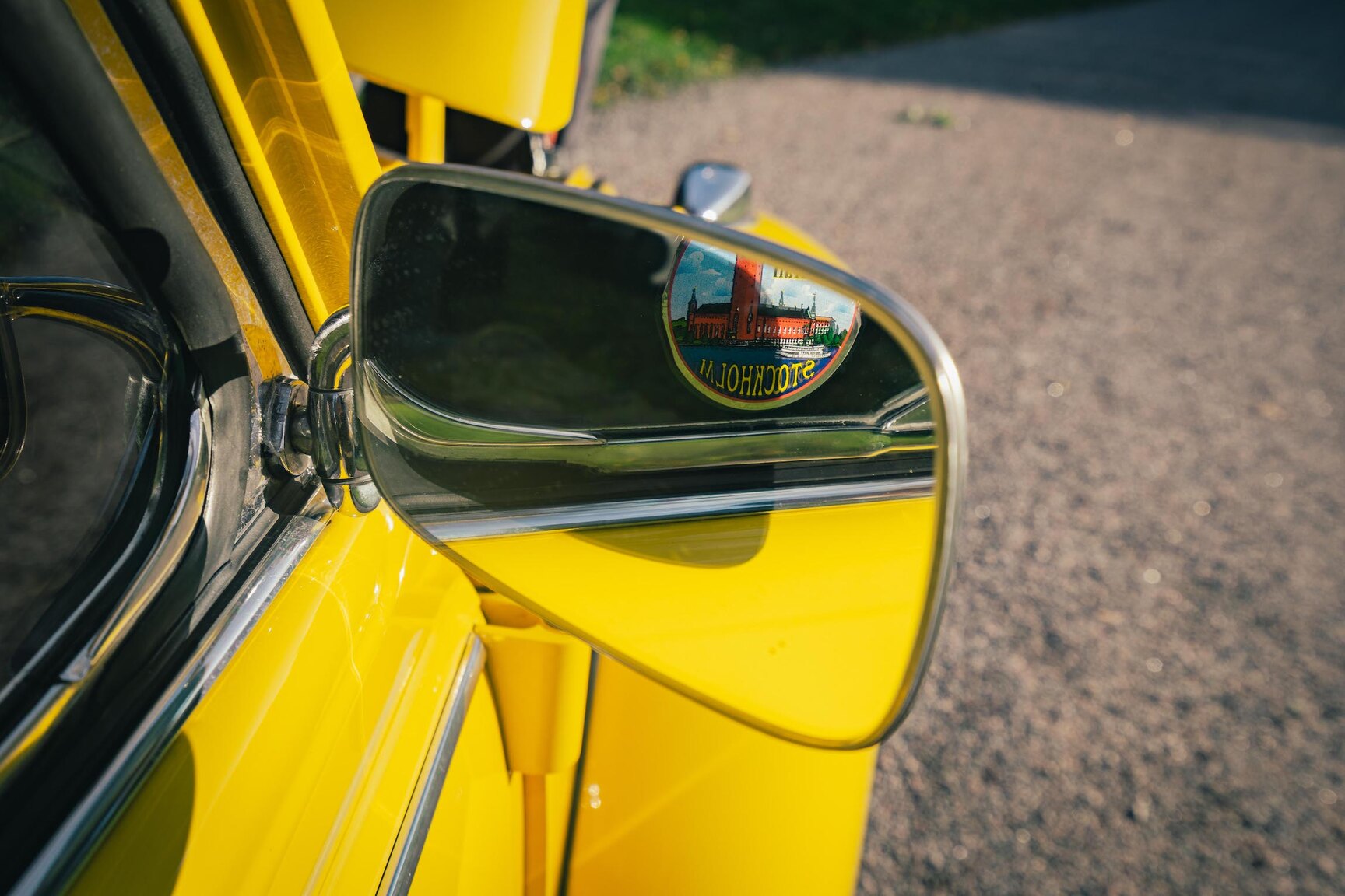 Aussenfoto 1973 Volkswagen Bubbla Karmann 1303 LS (22)