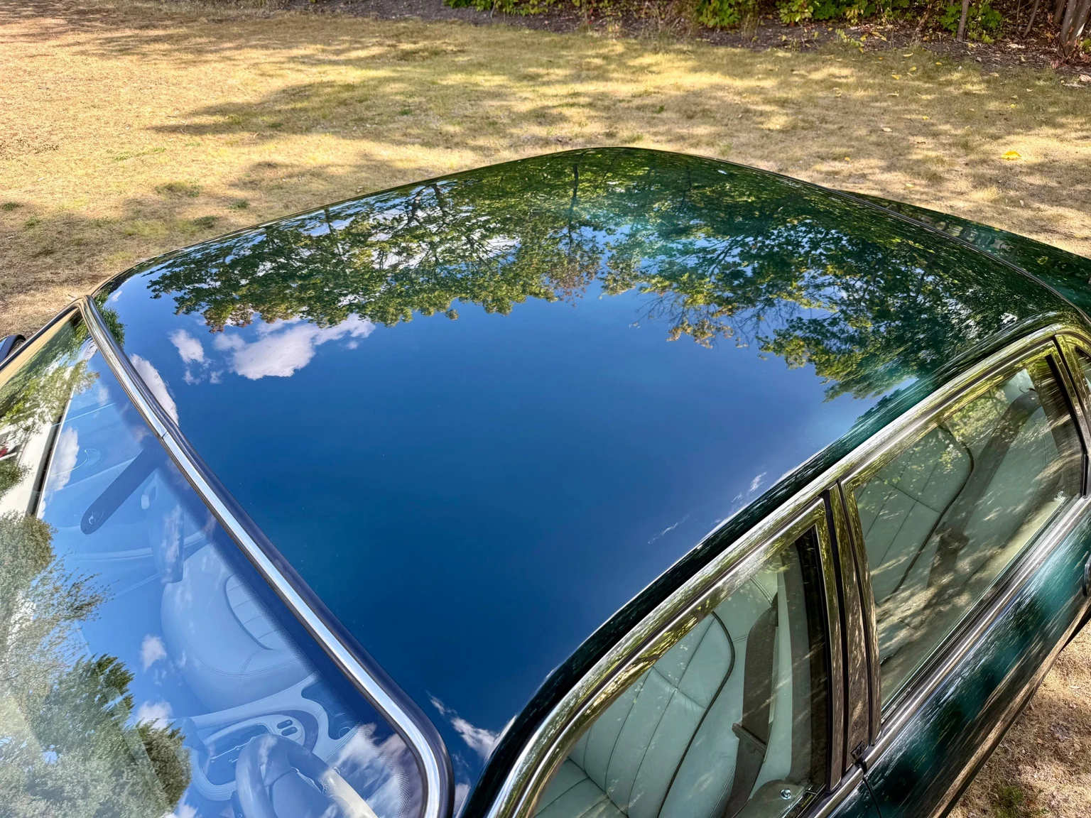 Exteriörbild på 2001 Jaguar XJ Sovereign 4.0 V8 (28)