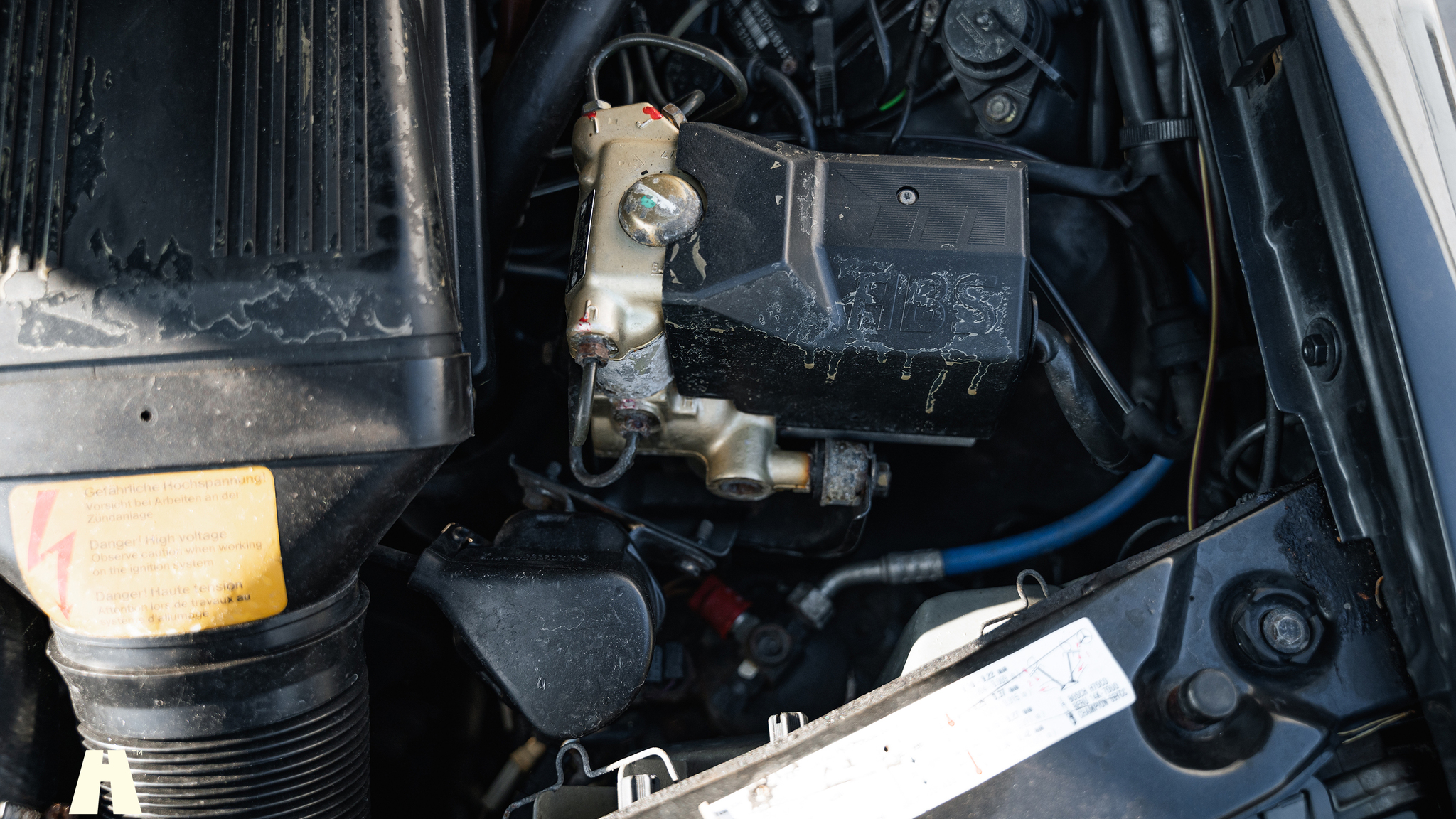 Image of 1992 Mercedes-Benz 190E 2.5-16 Cosworth mechanics