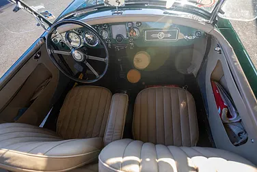 #<Image:0x00007fcf0f4d6e18>