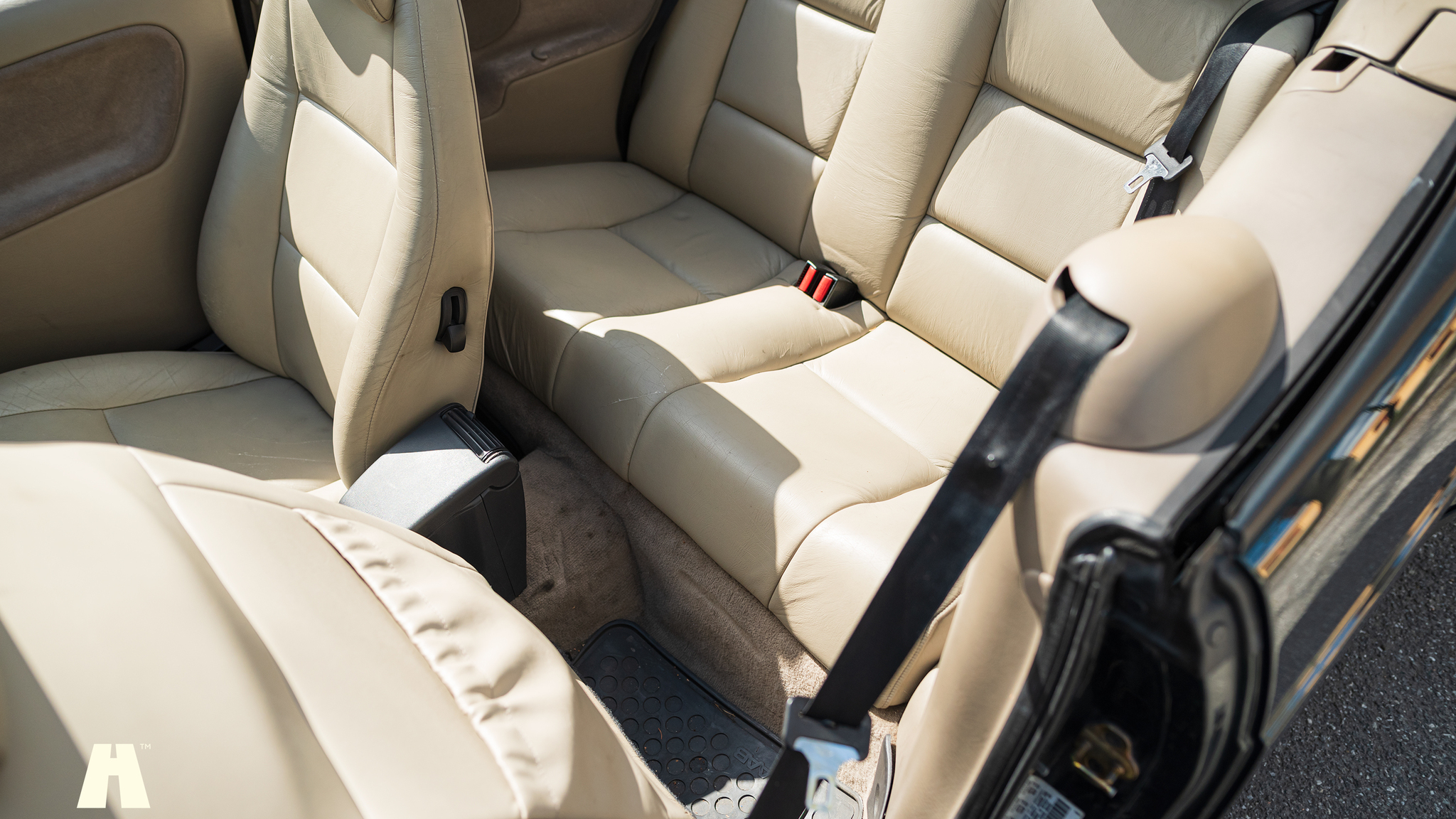 Interior image of 1995 SAAB 900 SE V6 Automat
