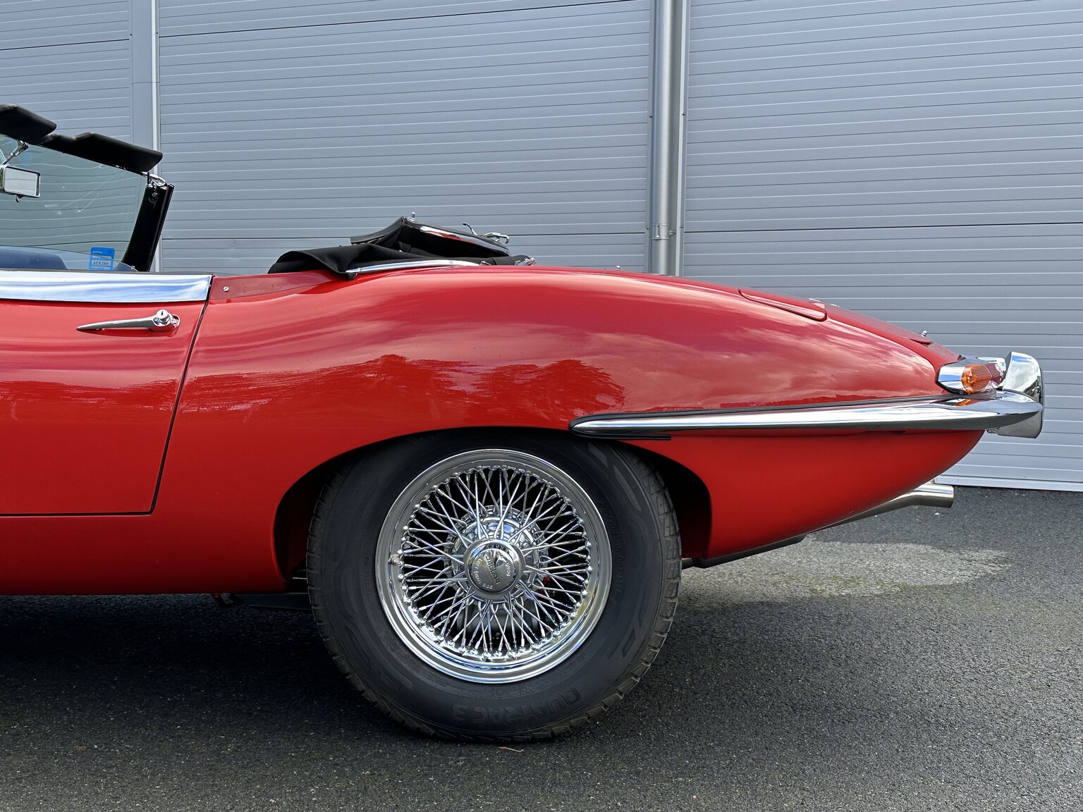 Exterior image of 1965 Jaguar E-Type Series 1 (11)