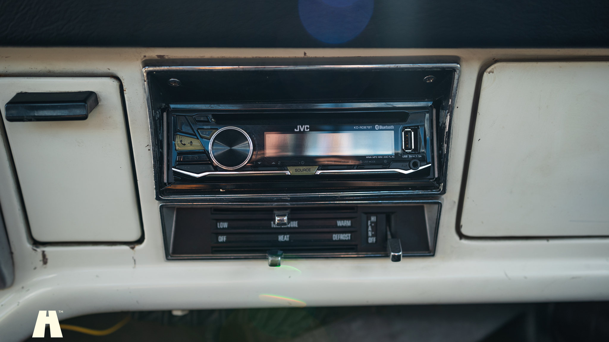 Interior image of 1969 Ford F100 (48)