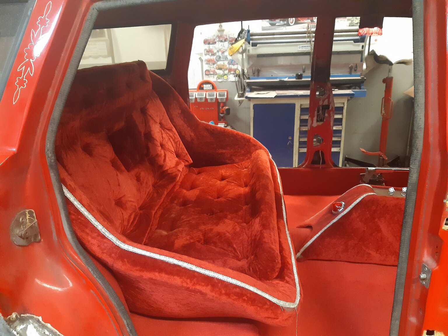 Image of 1968 Volvo 145 Custom miscellaneous