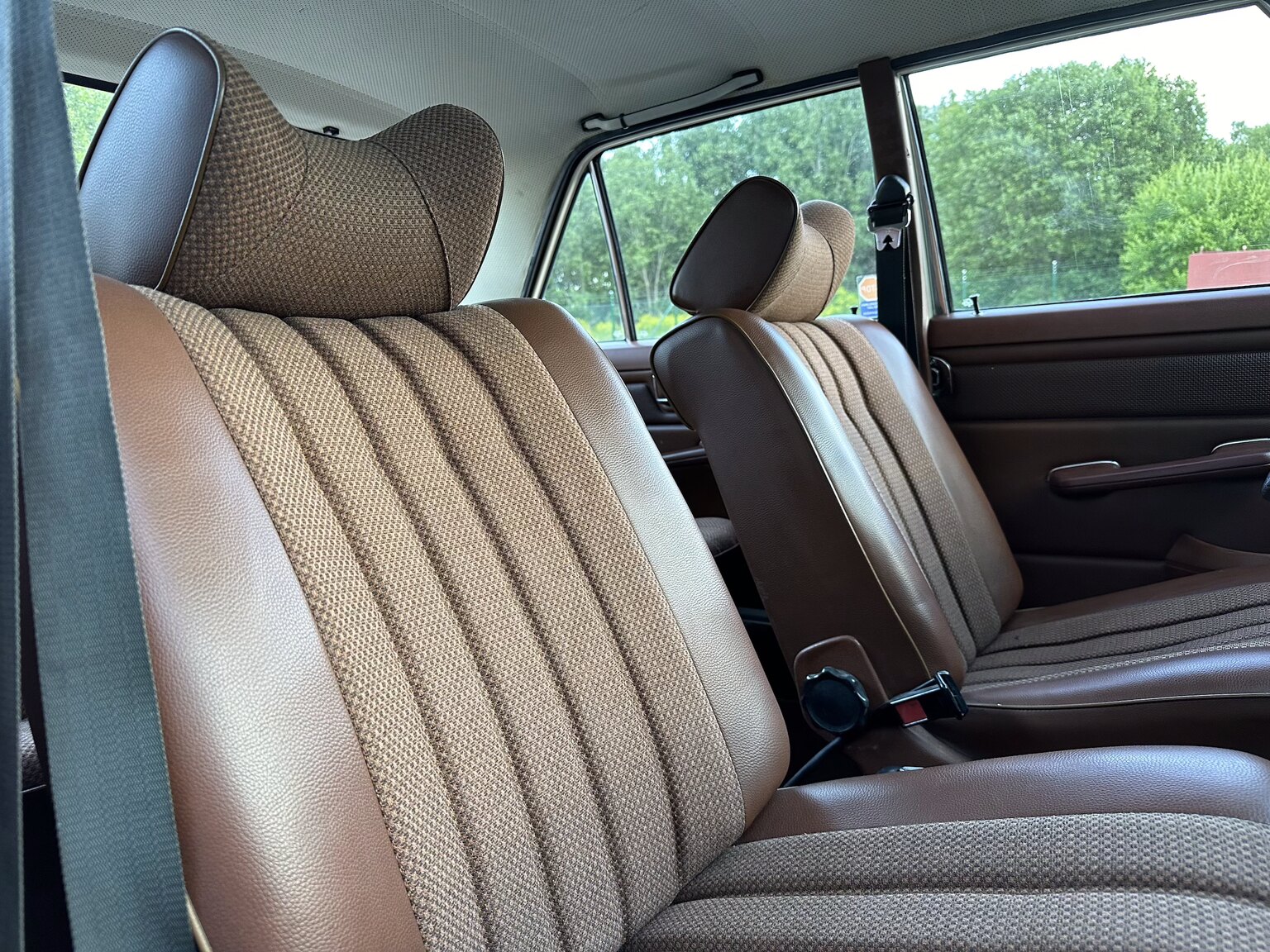 Interiörbild 1974 Mercedes Benz 230.6