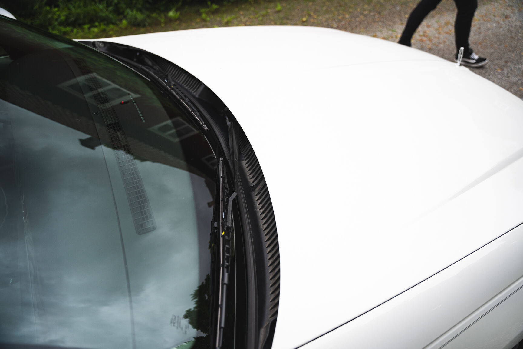 Exterior image of 2003 Lincoln Town Car