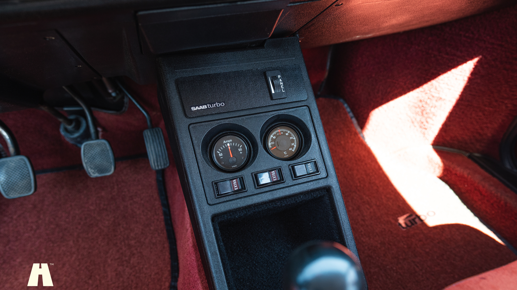 Interiörbild 1980 Saab 99 Turbo unikum