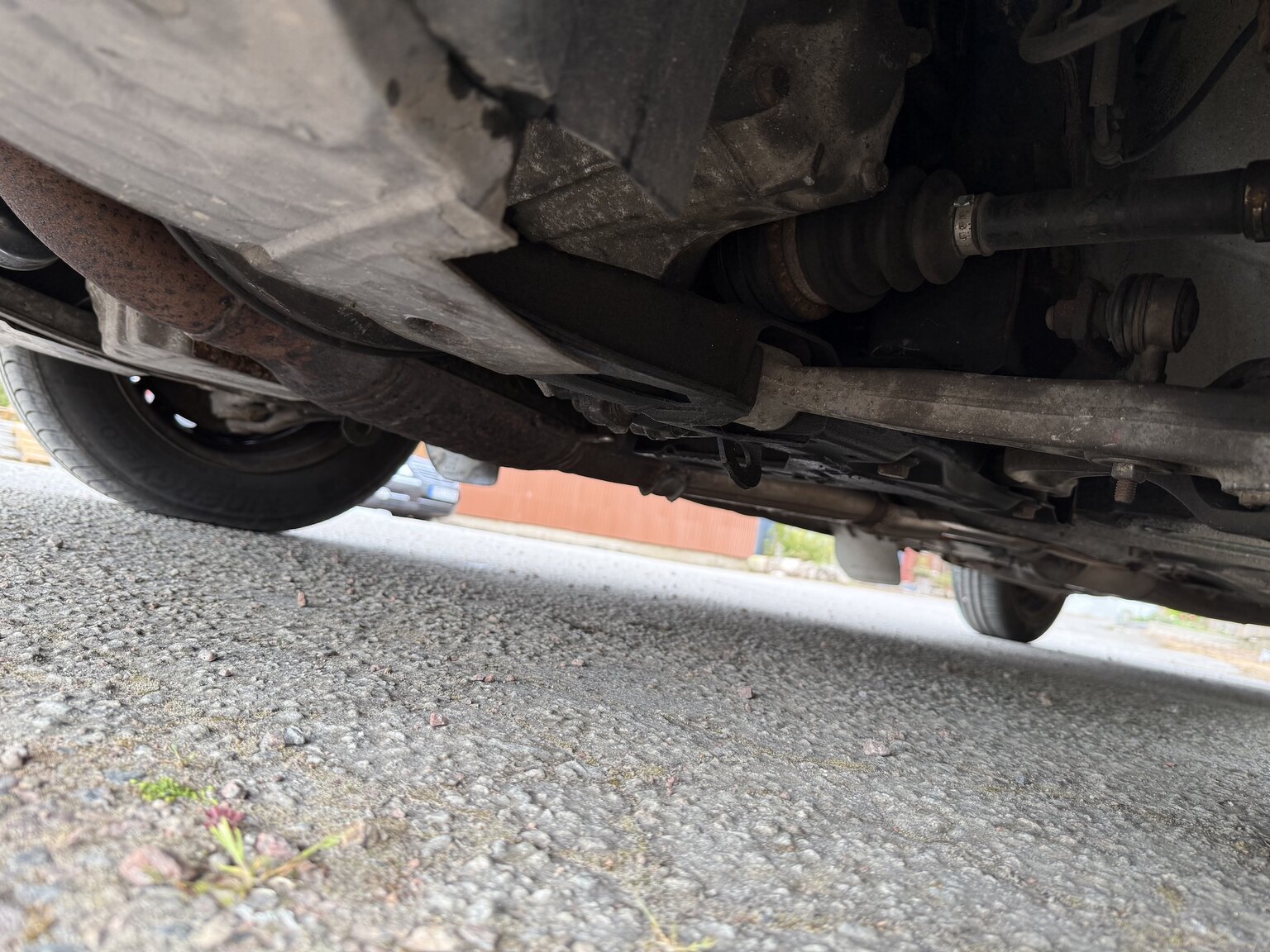 Image of 1997 SAAB 900 mechanics