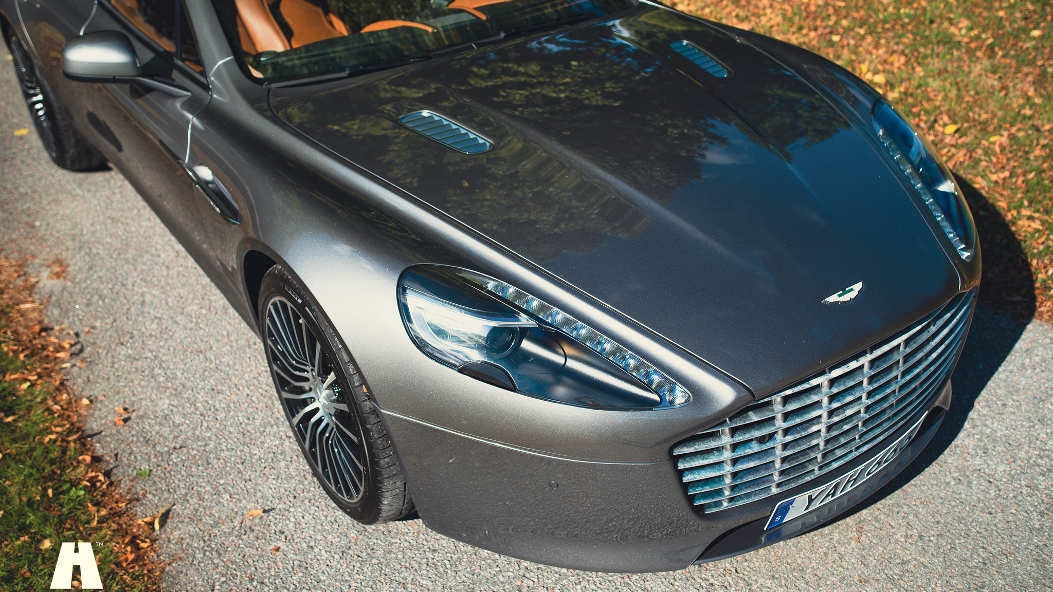 Exterior image of 2014 Aston Martin Rapide S