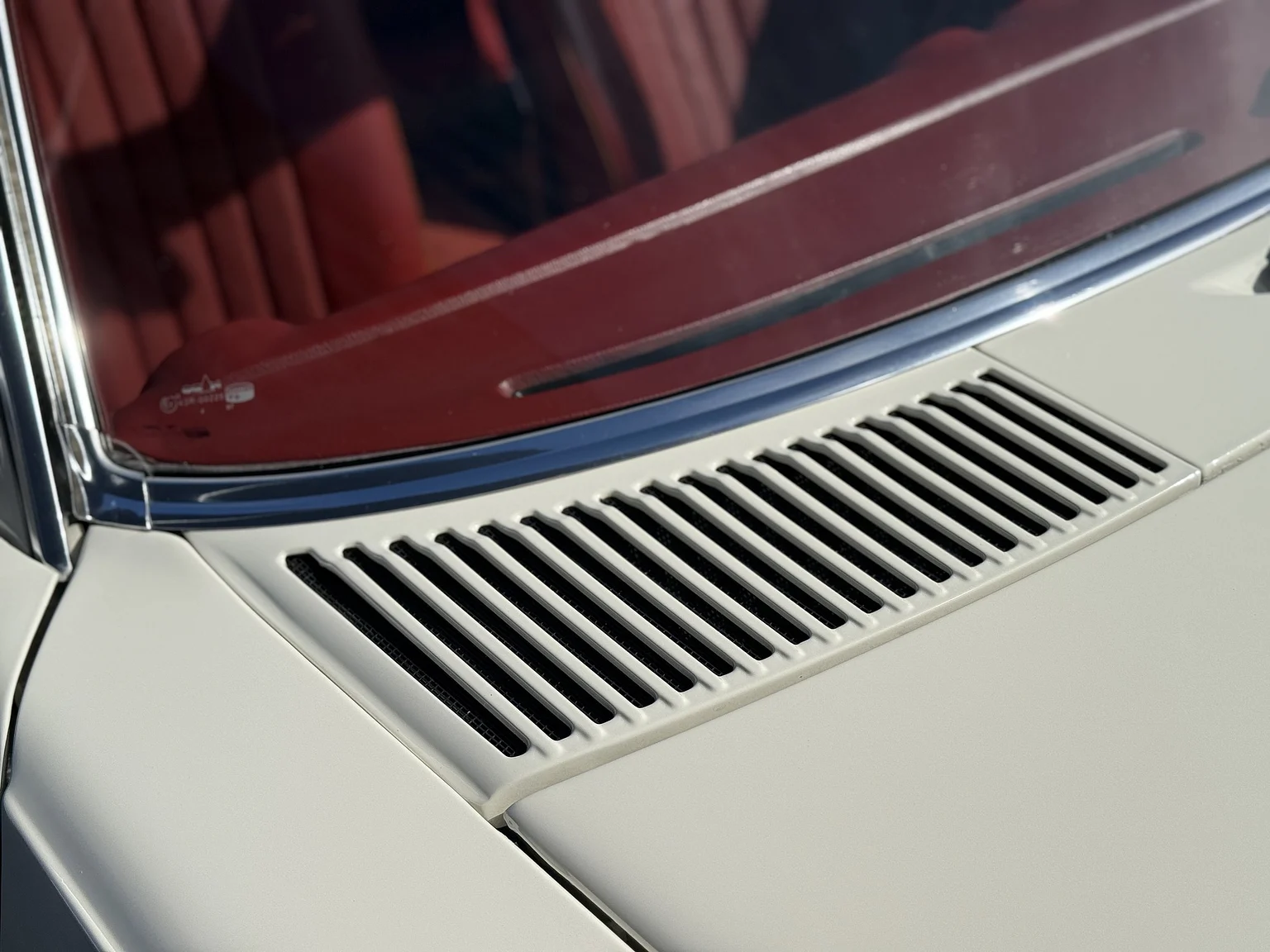 Aussenfoto 1973 Mercedes Benz 350 SL  (34)