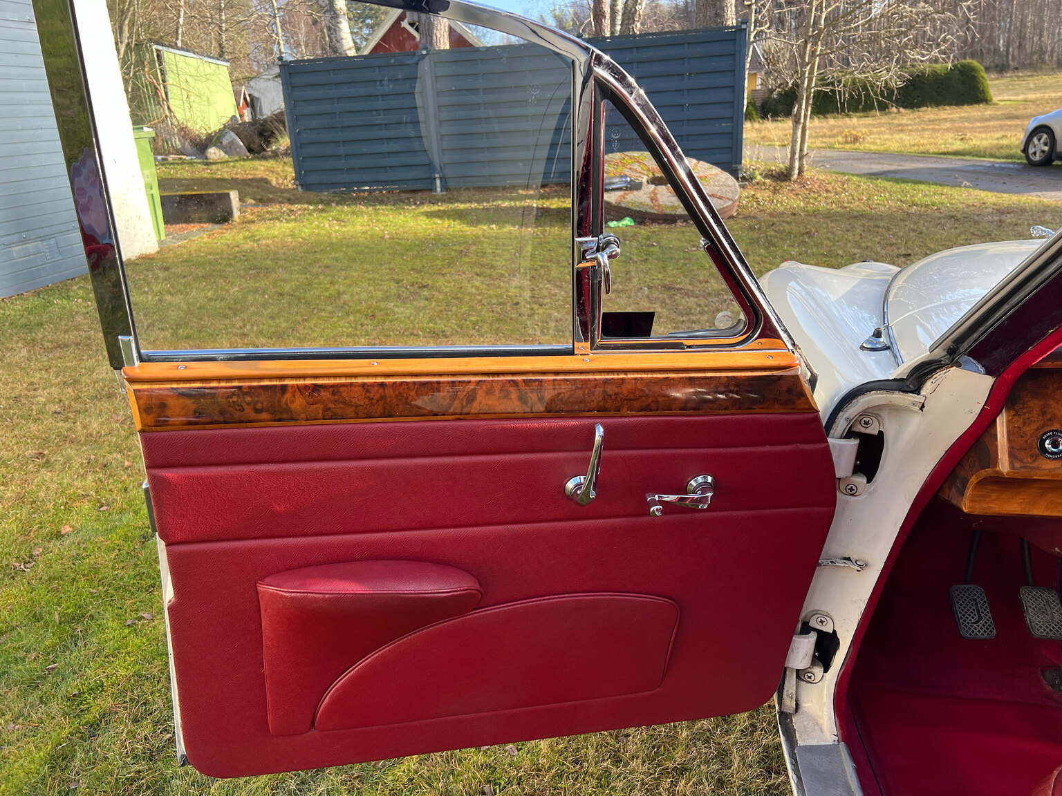 Interior image of 1963 Jaguar Mark II 3.8 Litre
