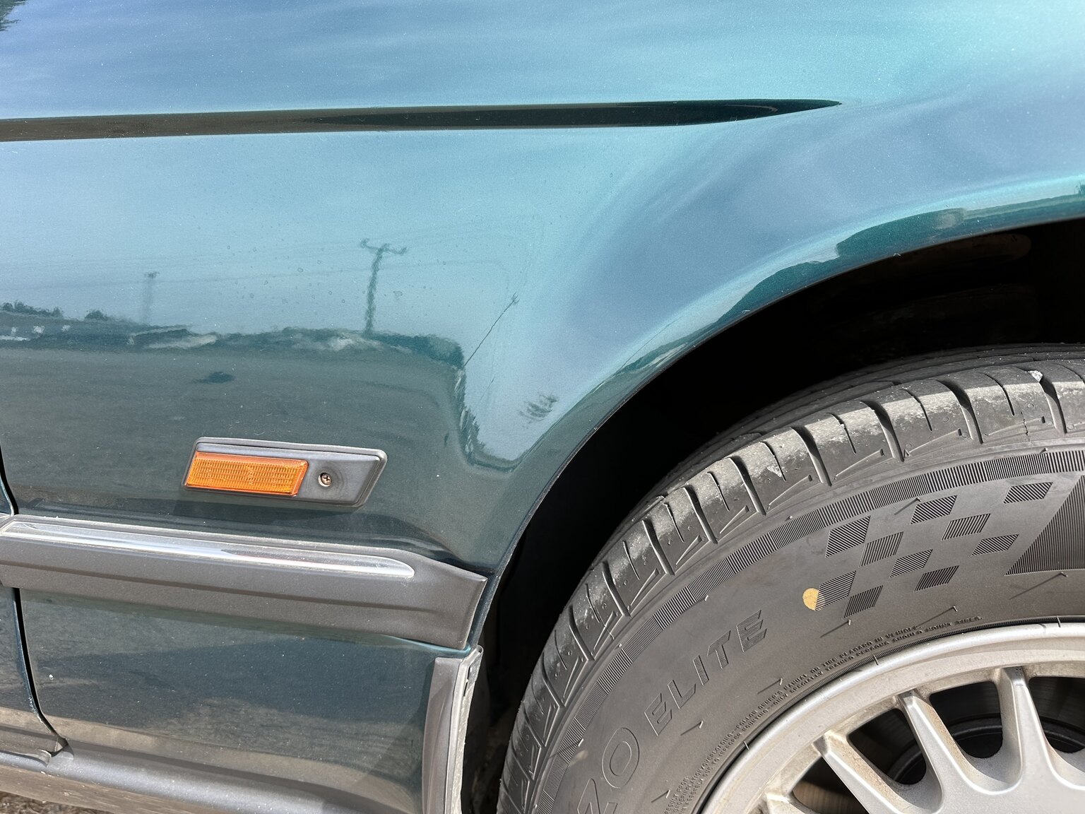 Exteriörbild på 1992 BMW 740iA