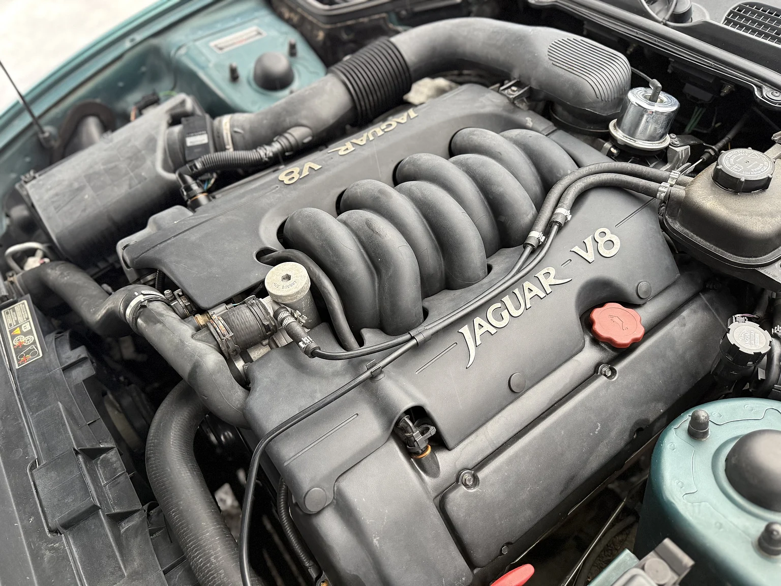 Image of 1997 Jaguar XK8 (9) mechanics