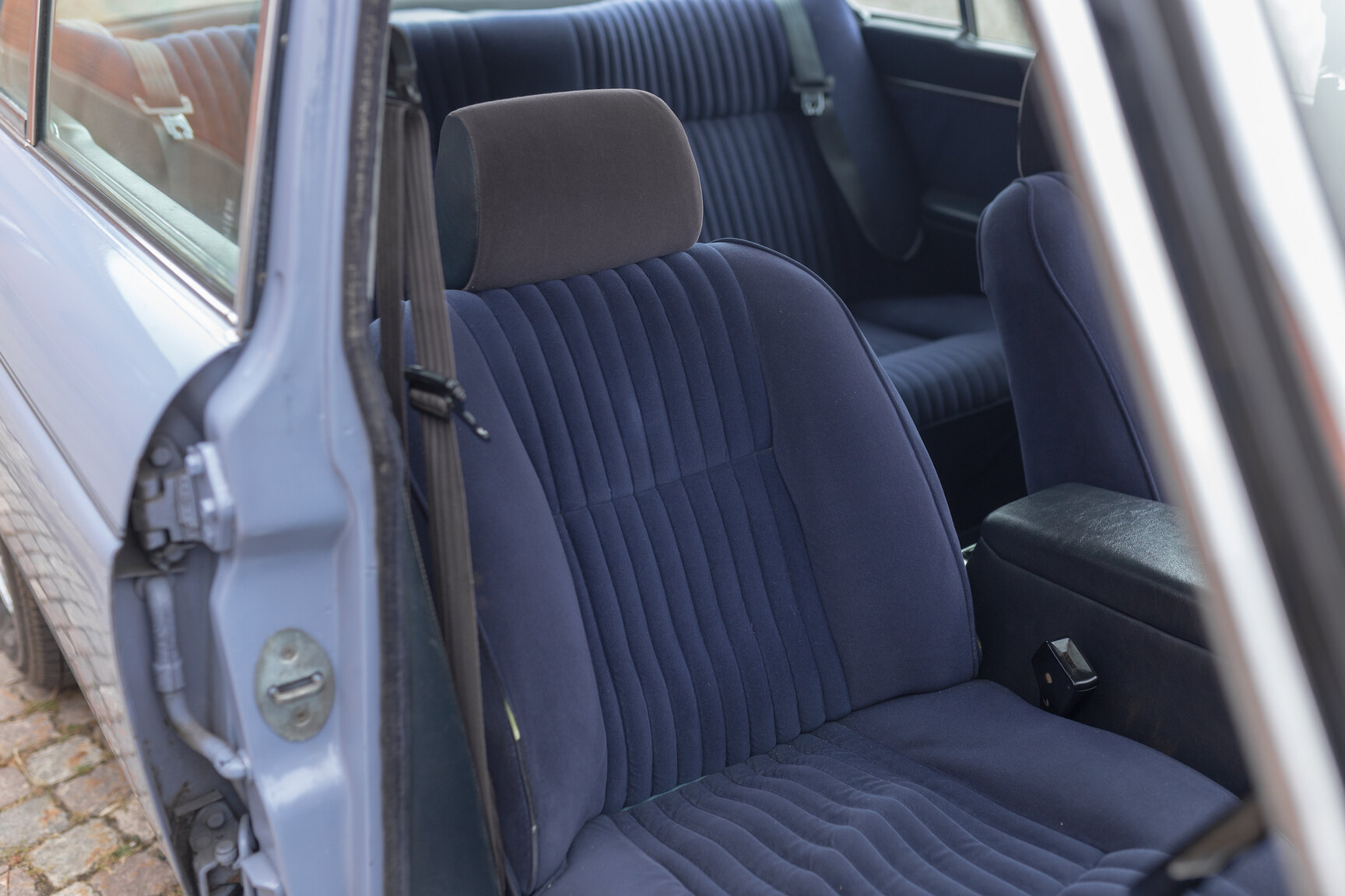 Innenraumfoto von 1975 JAGUAR XJ6  (8)