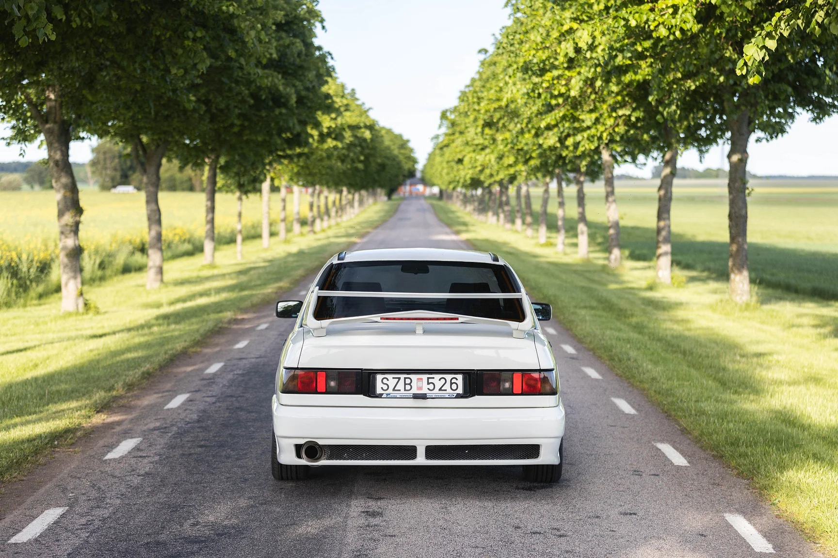 Aussenfoto 1991 Ford Sierra Cosworth 4x4 (9)