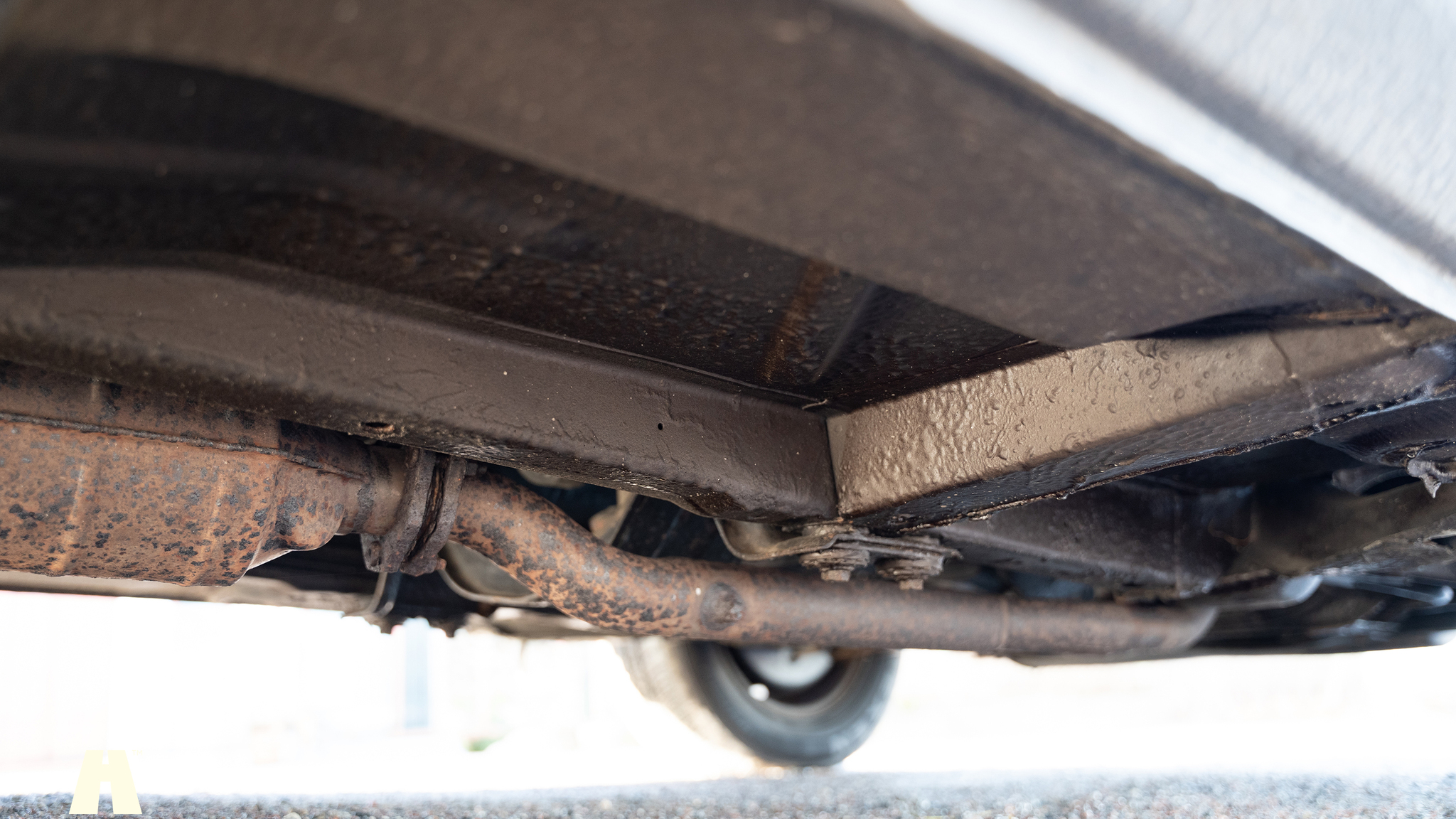 Image of 1988 Volvo 240 GL mechanics