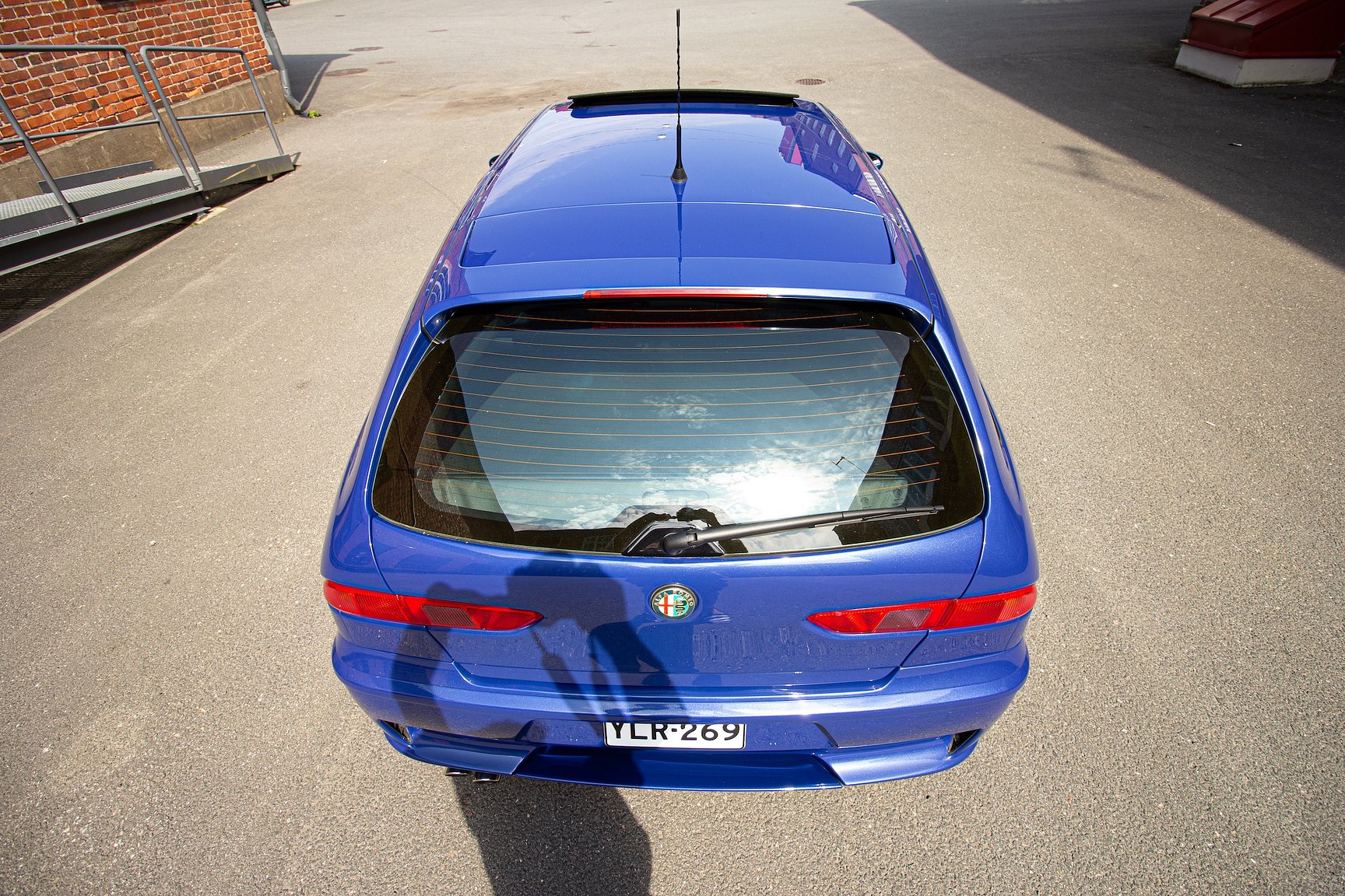 Exteriörbild på 2004 Alfa Romeo 156 GTA