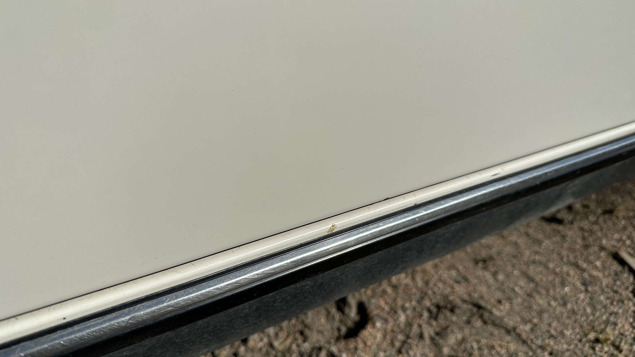 Exteriörbild på 1984 BMW 745i Executive Automat