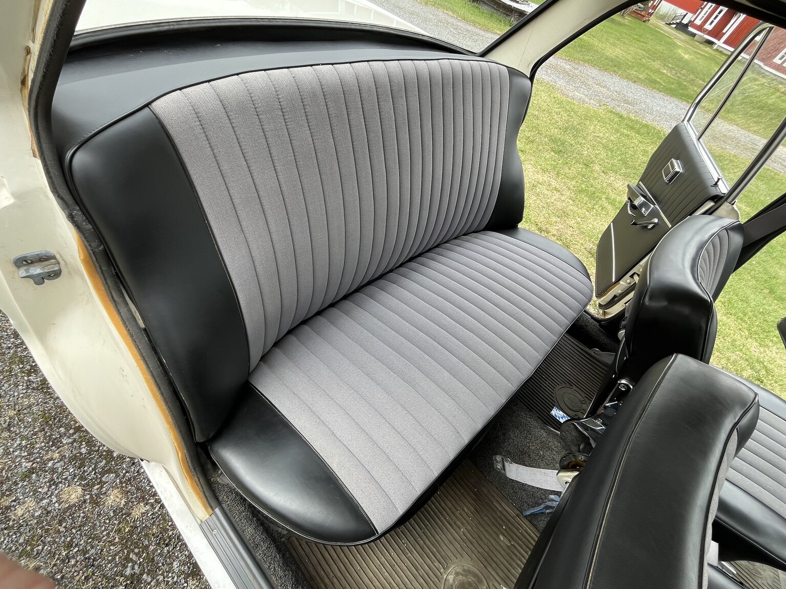 Interior image of 1965 BMW 1800