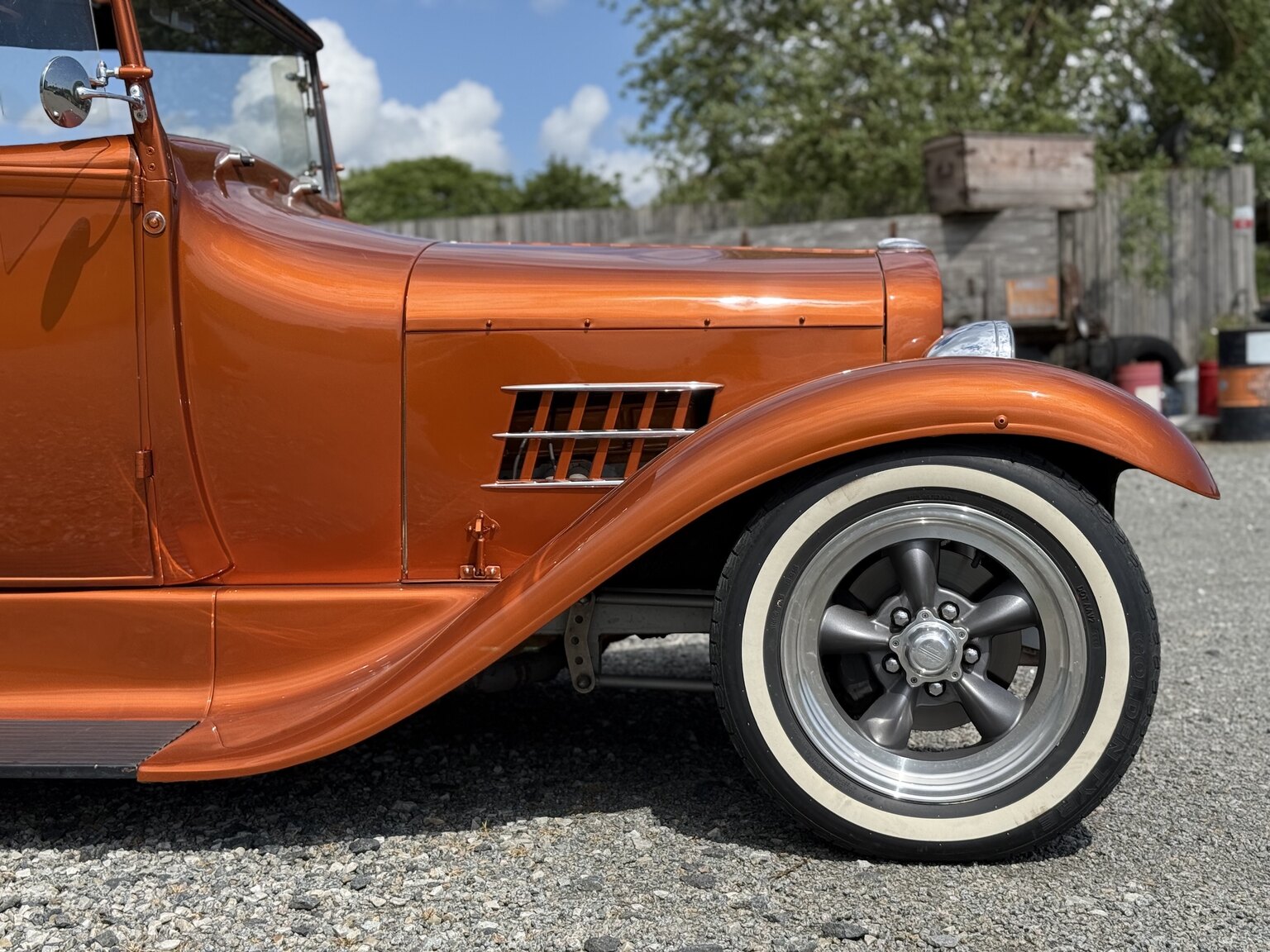 Aussenfoto 2012 Hot Rod T