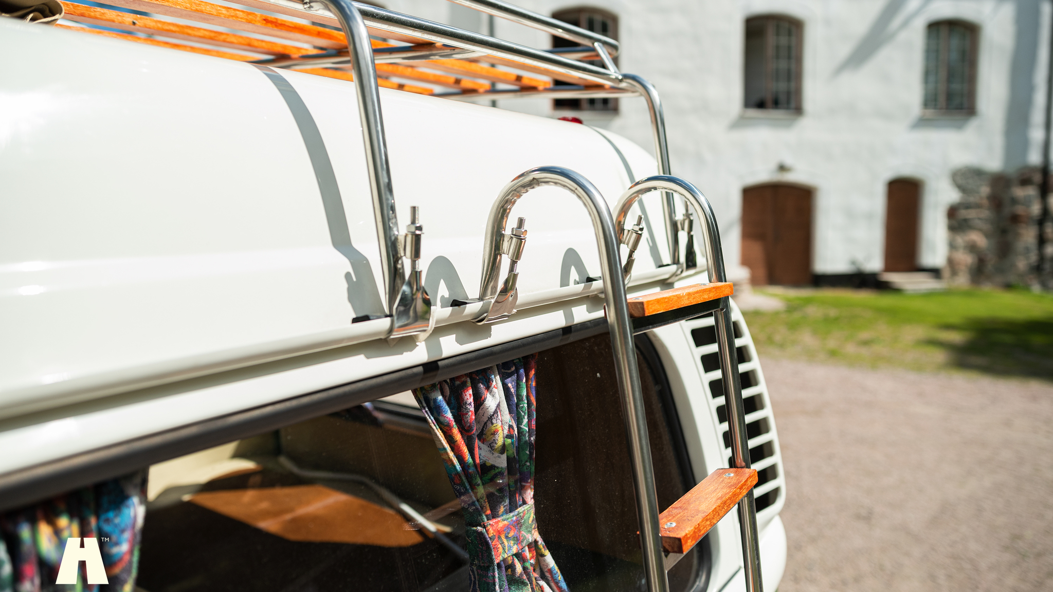 Exteriörbild på 1998 Volkswagen T2 Camper