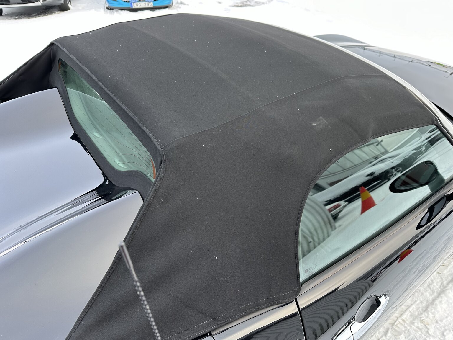 Exterior image of 2007 Opel Roadster GT (61)