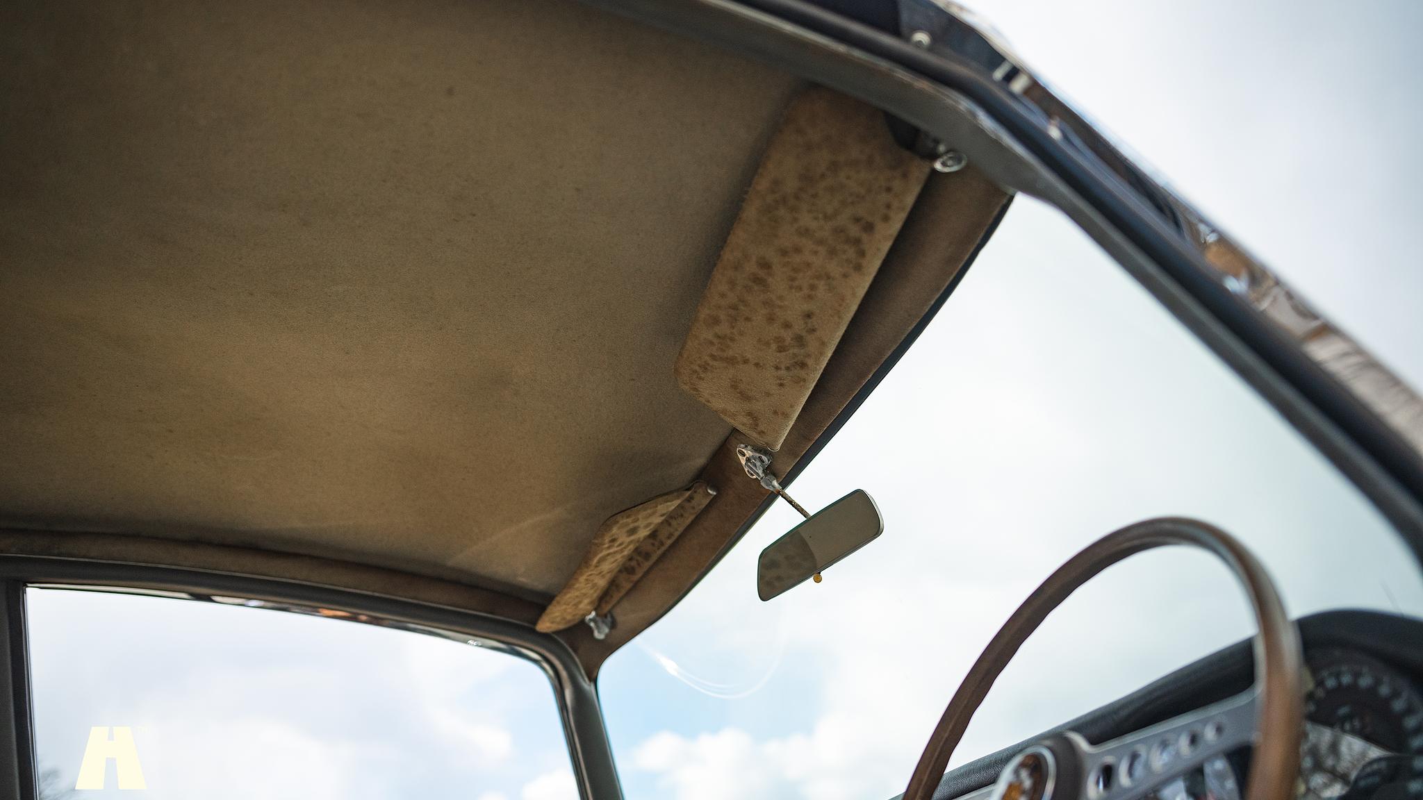 Innenraumfoto von 1966 1966 Jaguar E-Type Series 1 